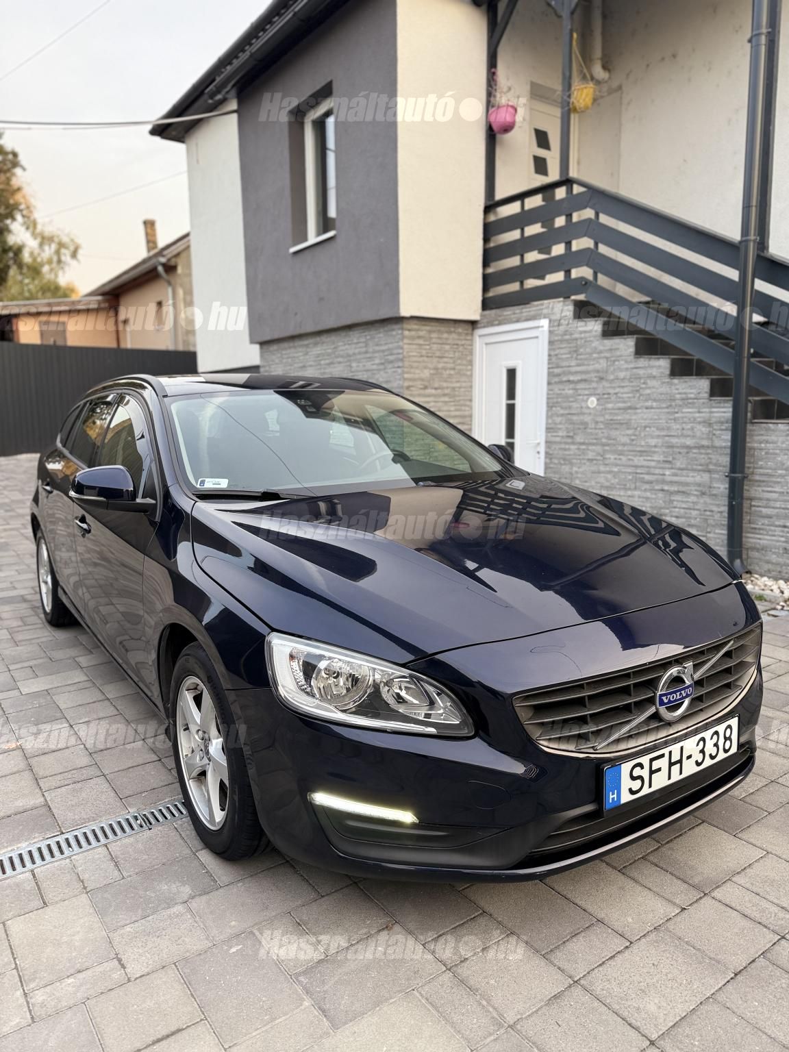 VOLVO V60 2015/5 - 1