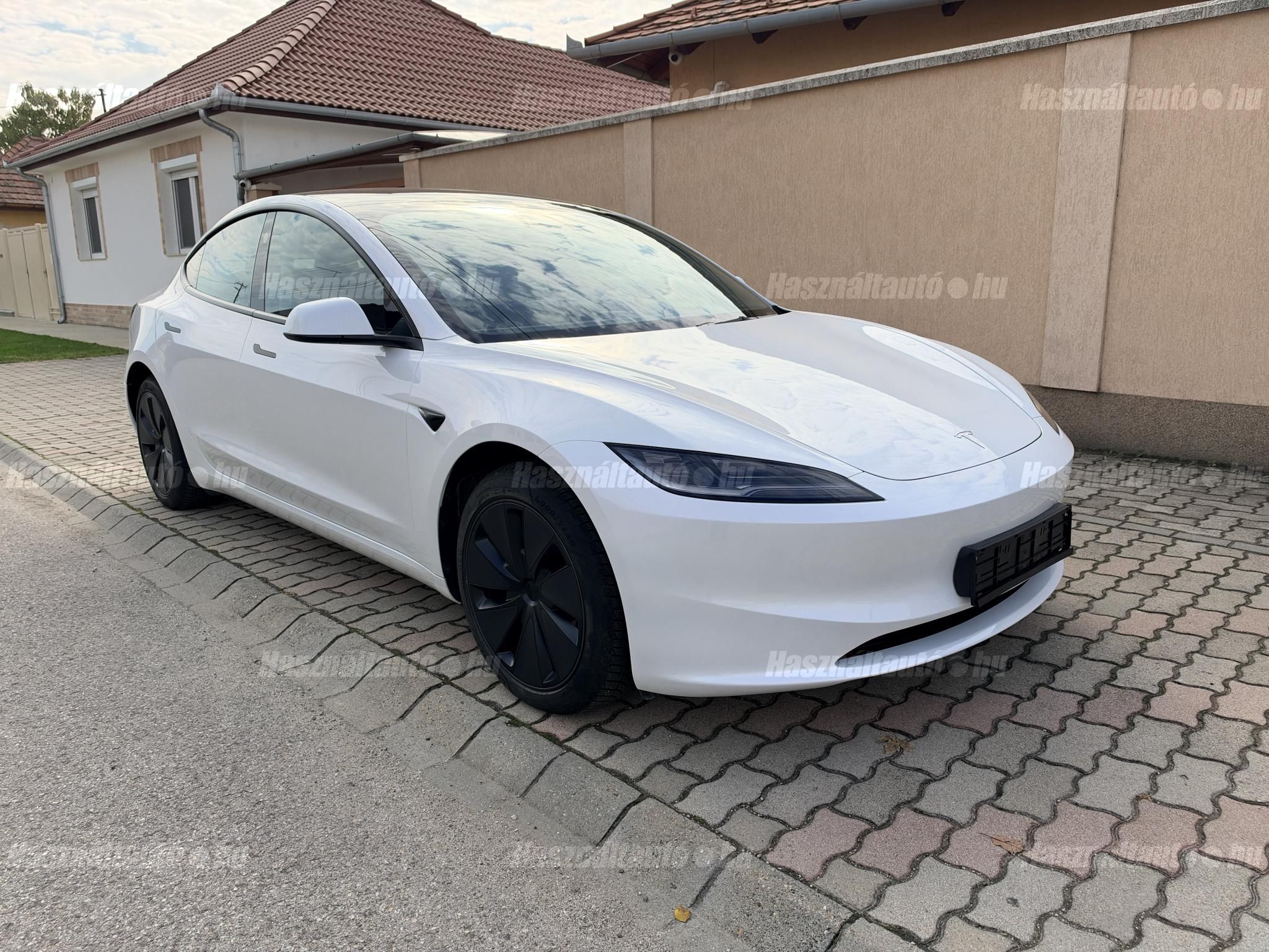 TESLA MODEL 3 2025/2 - 1