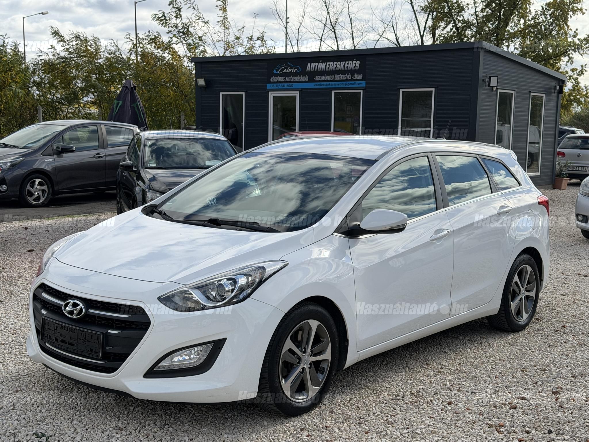 HYUNDAI I30 2015/10 - 1