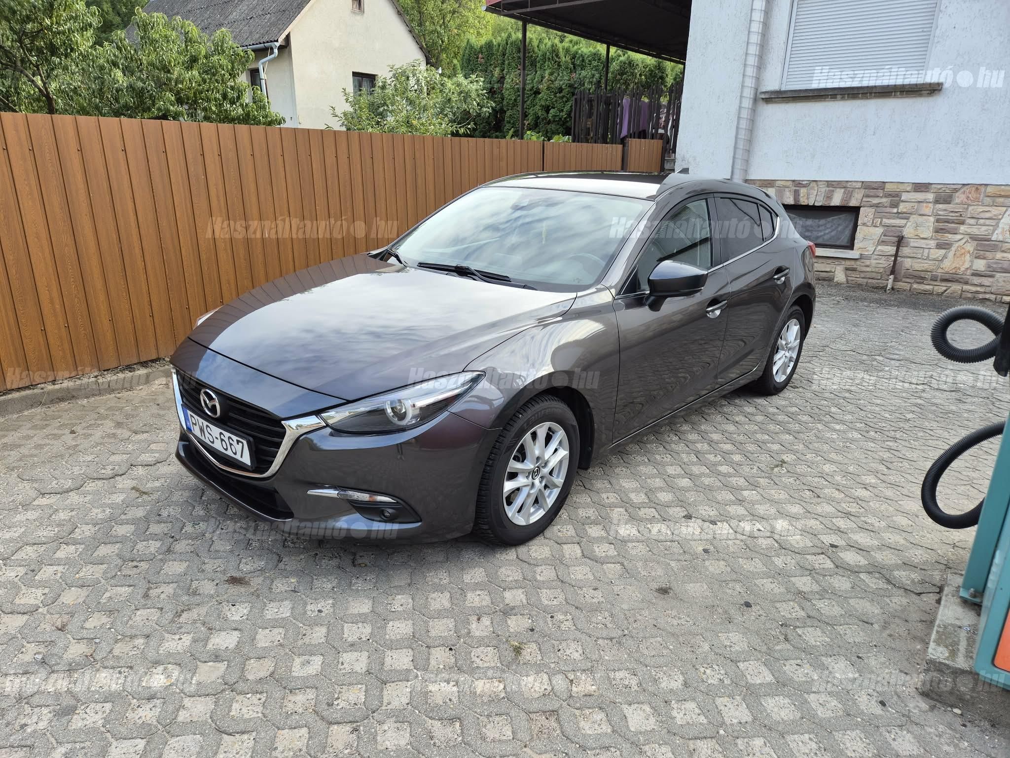 MAZDA 3 2017 - 1