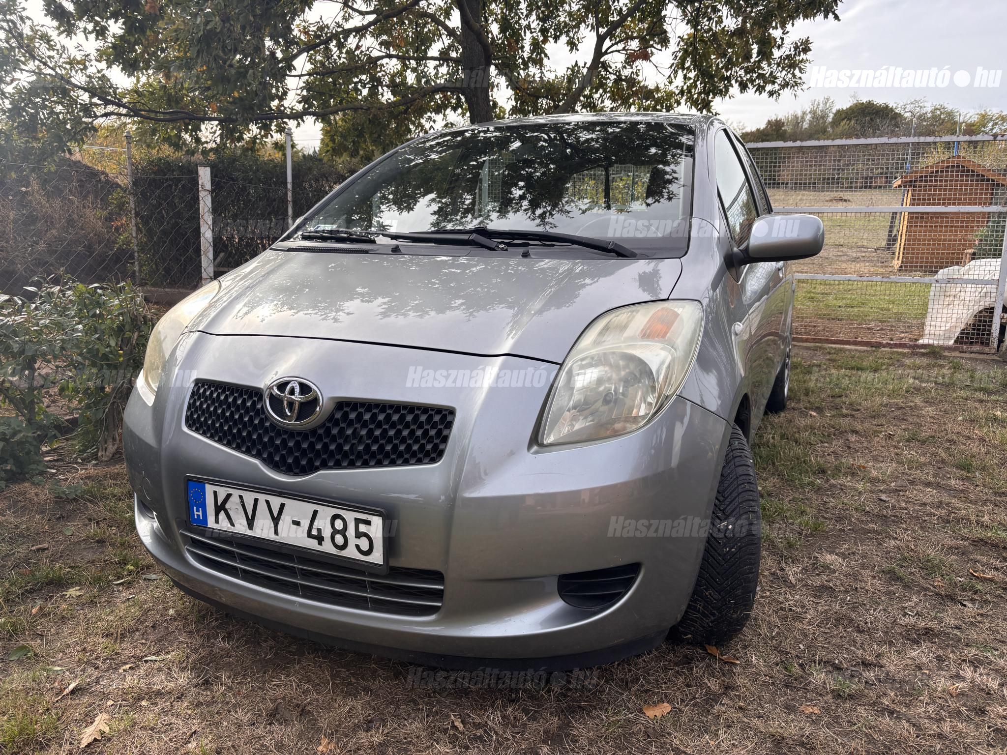 TOYOTA YARIS 2006/12 - 1