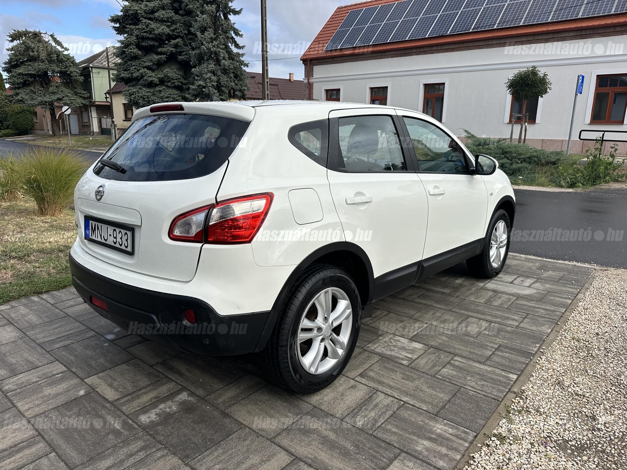 NISSAN QASHQAI 2013/12 - 1