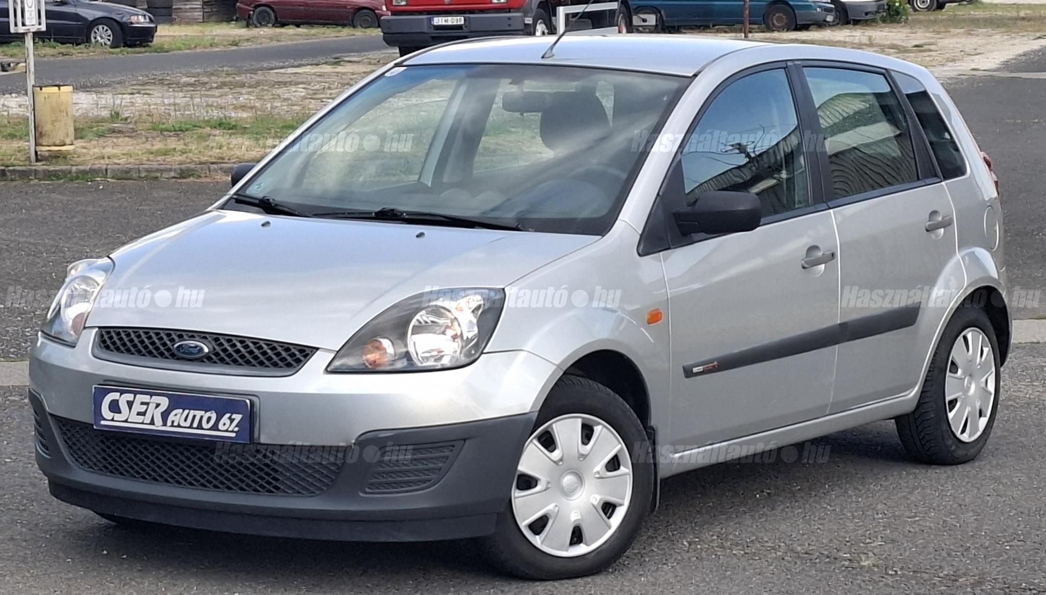 FORD FIESTA 2008/10 - 1