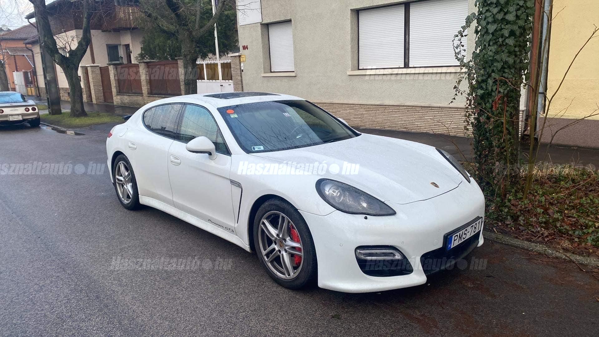 PORSCHE PANAMERA 2012/6 - 1
