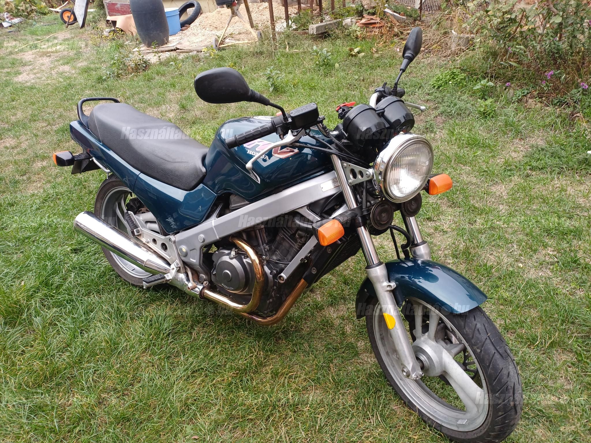 HONDA NTV 650 1997 - 1