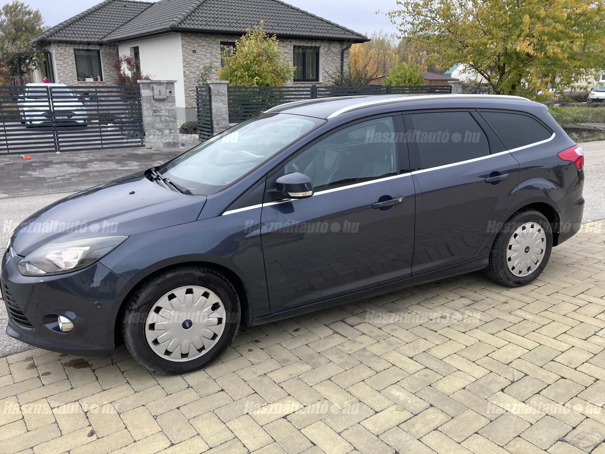 FORD FOCUS 2014/4 - 1