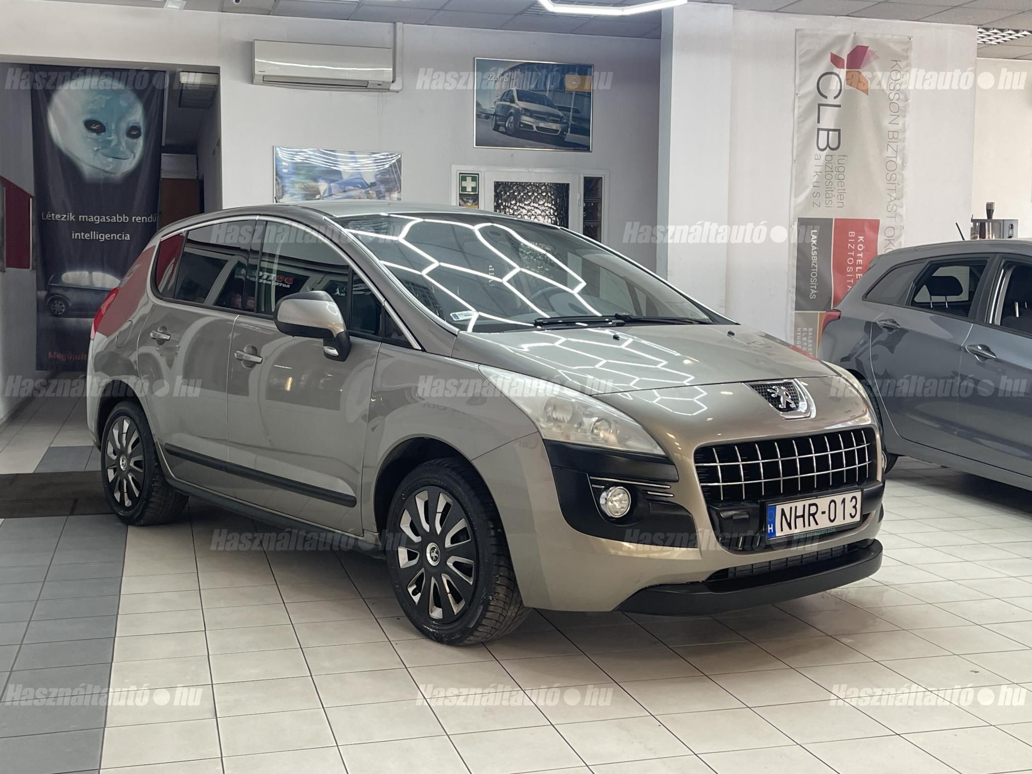 PEUGEOT 3008 2009/6 - 1