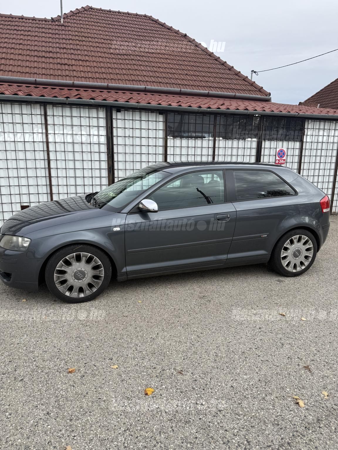 AUDI A3 2003/9 - 1