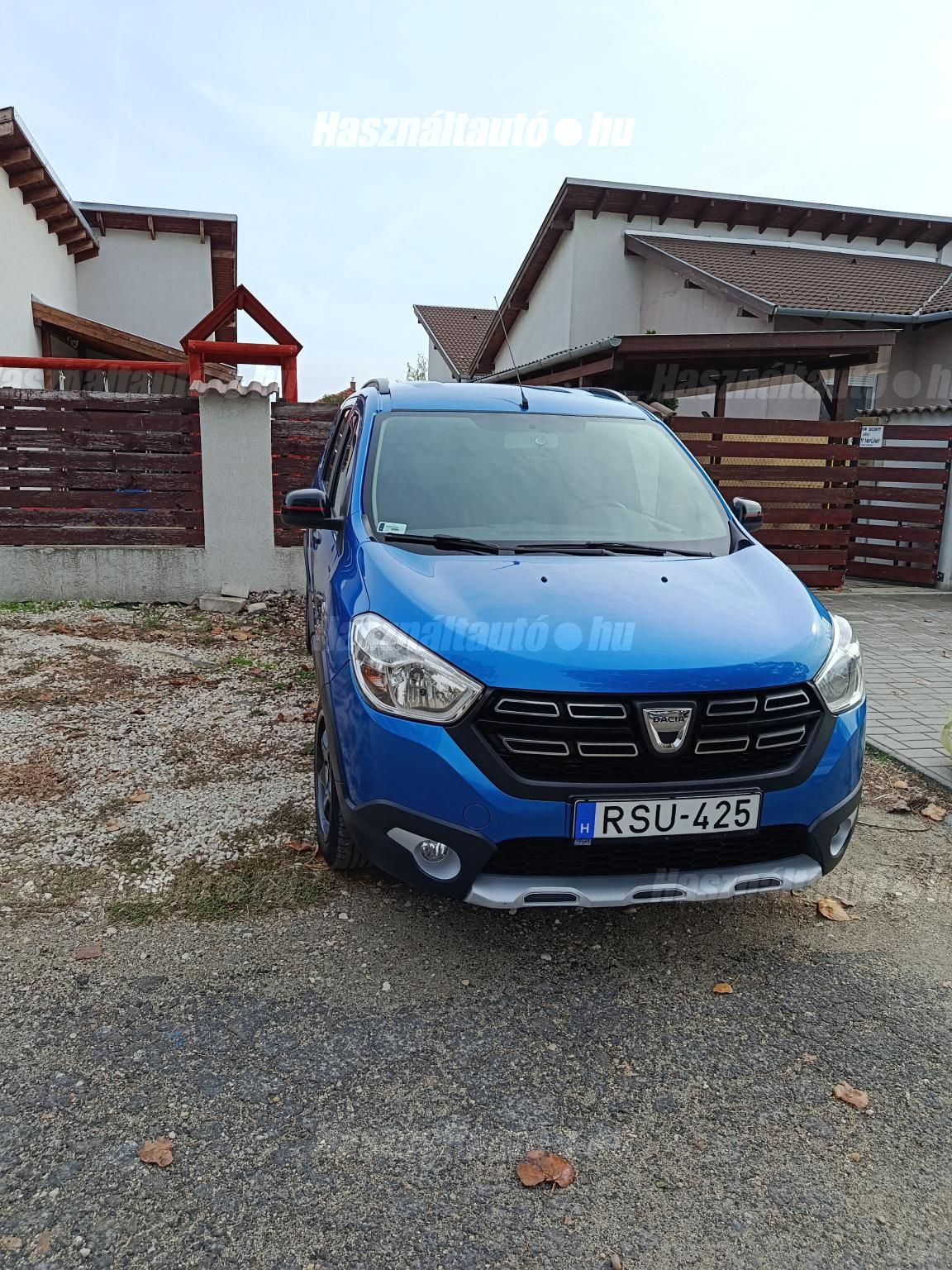 DACIA LODGY 2019/8 - 1