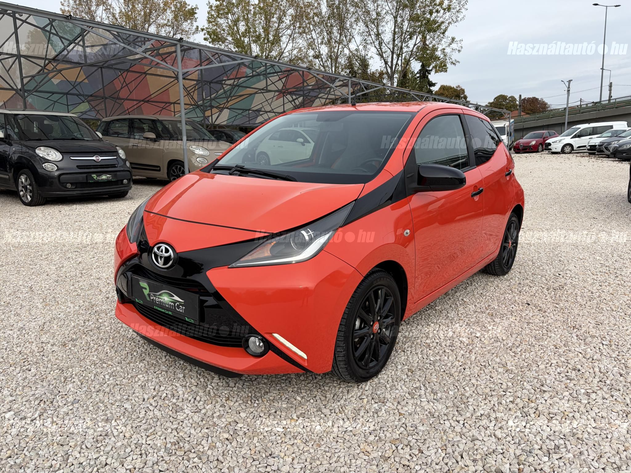 TOYOTA AYGO 2014/7 - 1