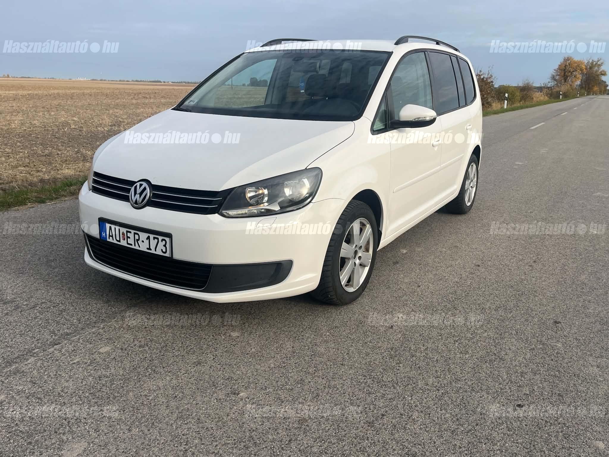 VOLKSWAGEN TOURAN 2011/11 - 1