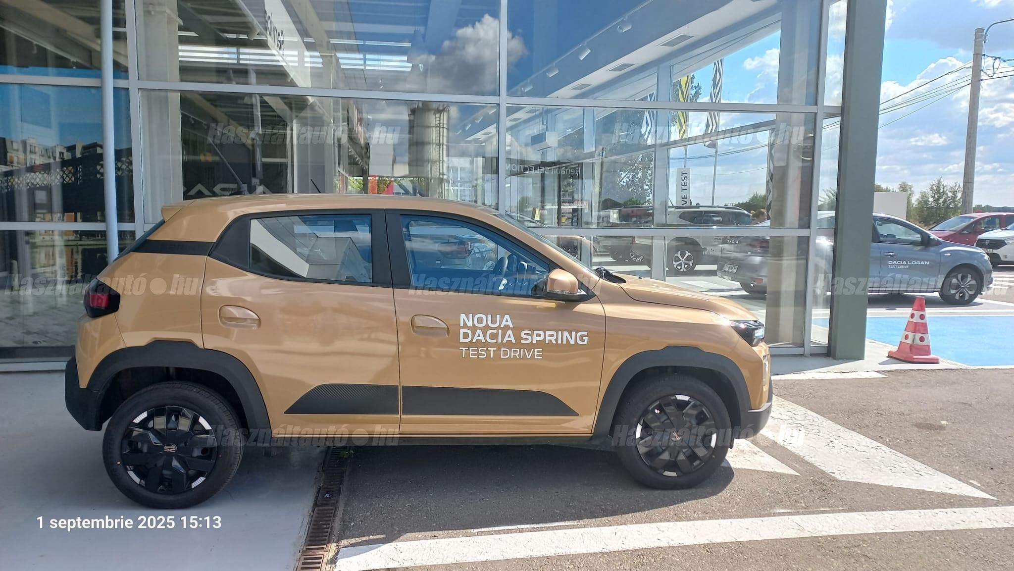 DACIA SPRING 2024/12 - 1