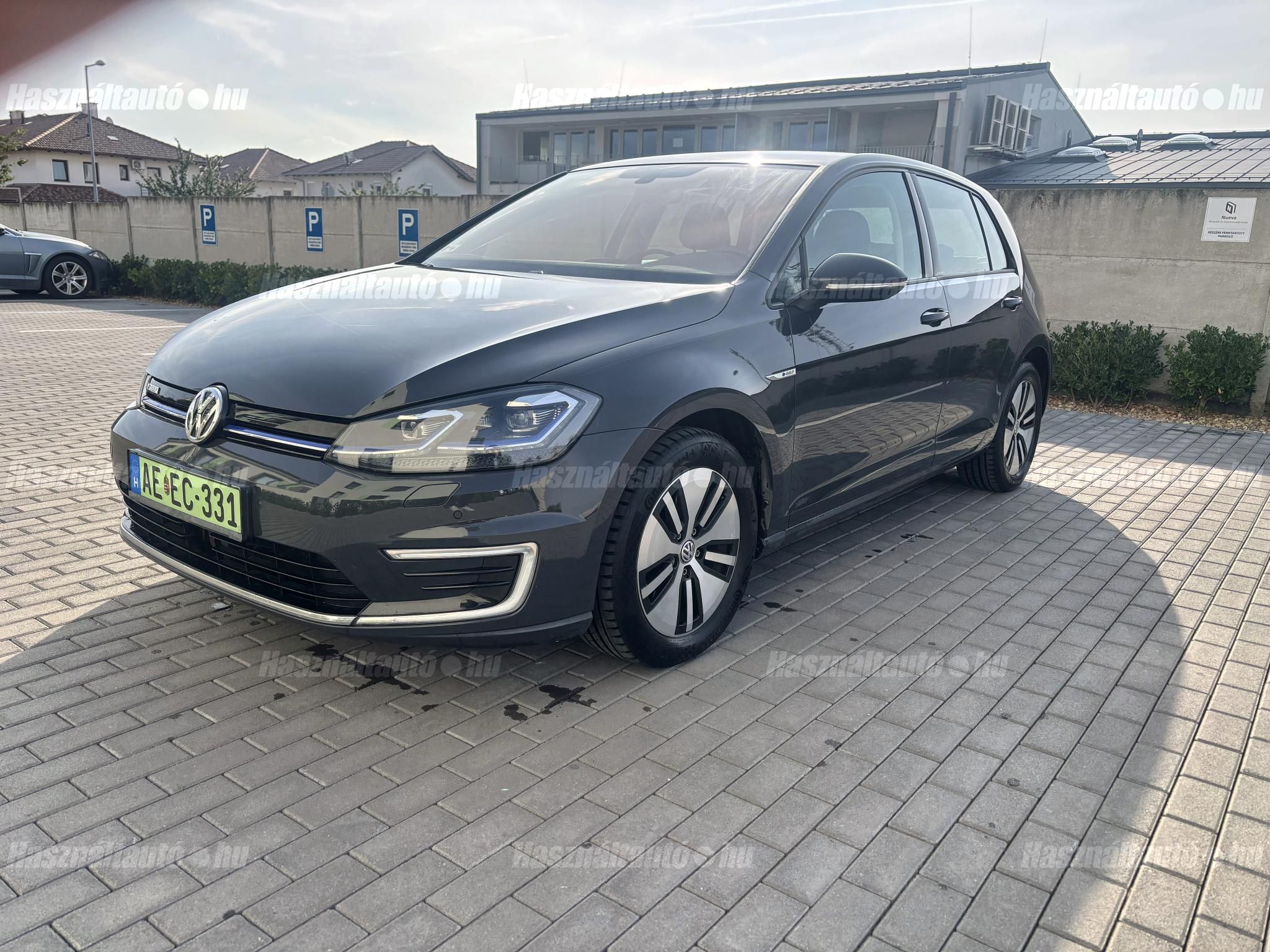 VOLKSWAGEN GOLF 2018/4 - 1