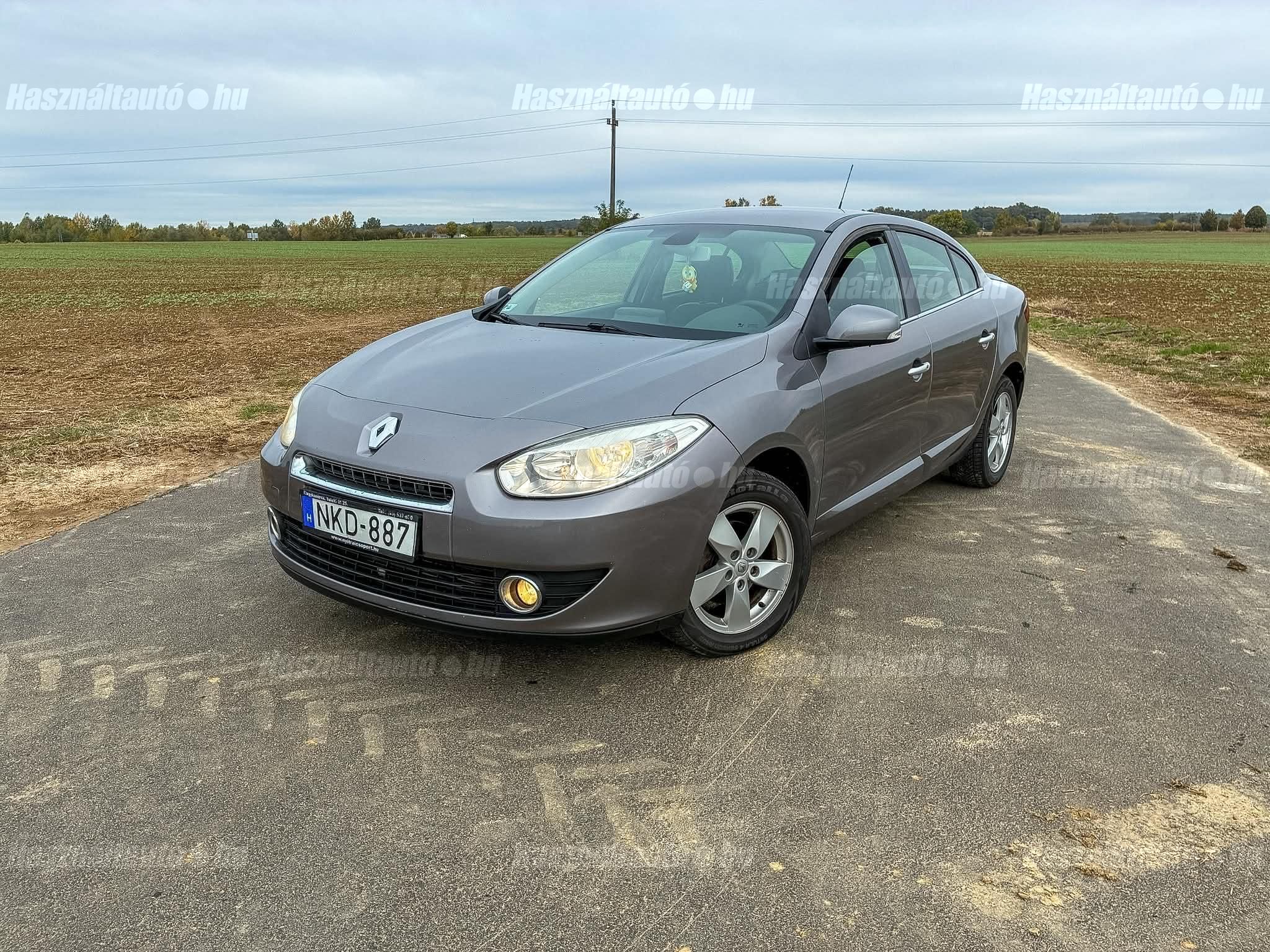 RENAULT FLUENCE 2010/10 - 1