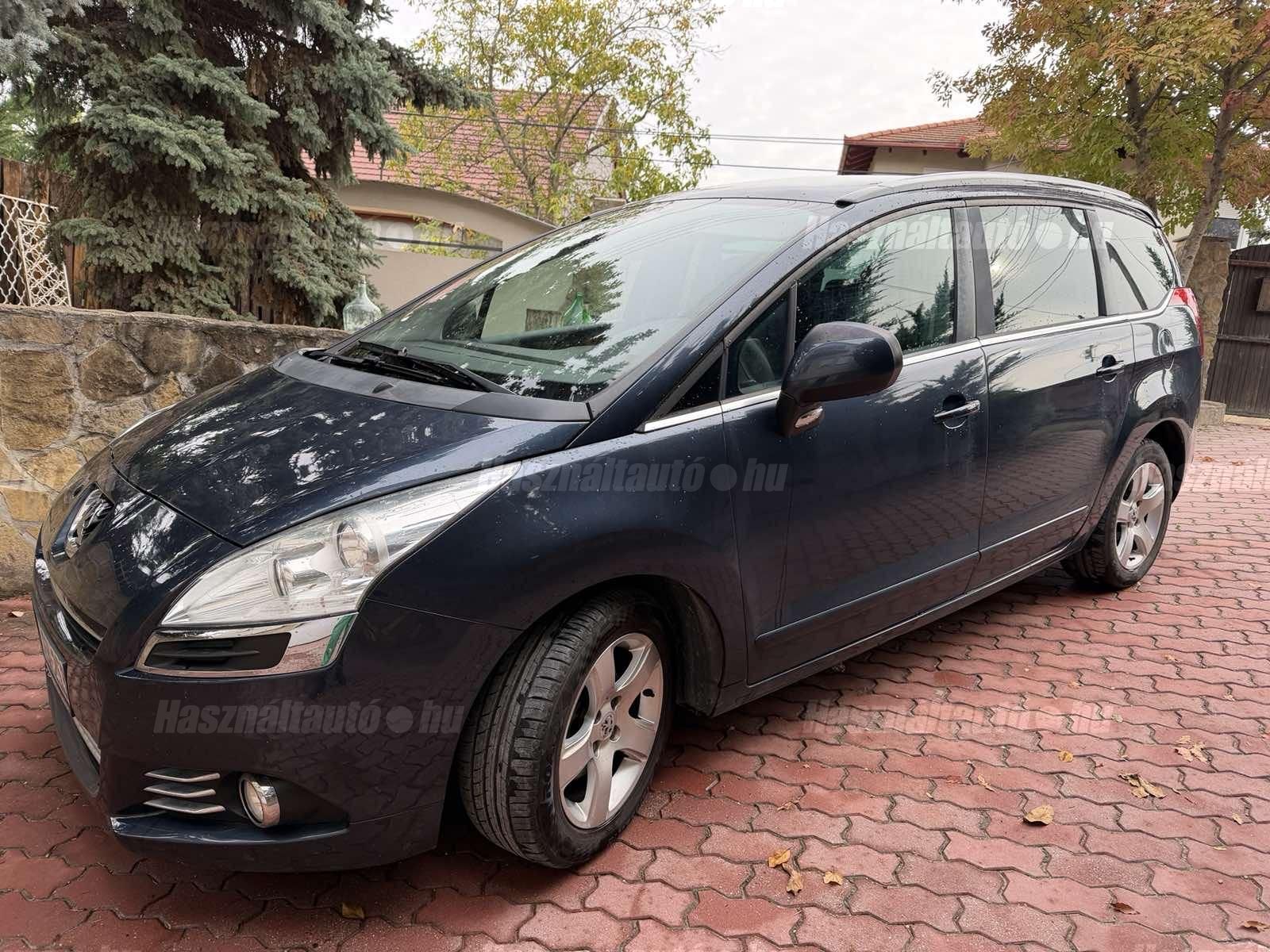 PEUGEOT 5008 2013/9 - 1
