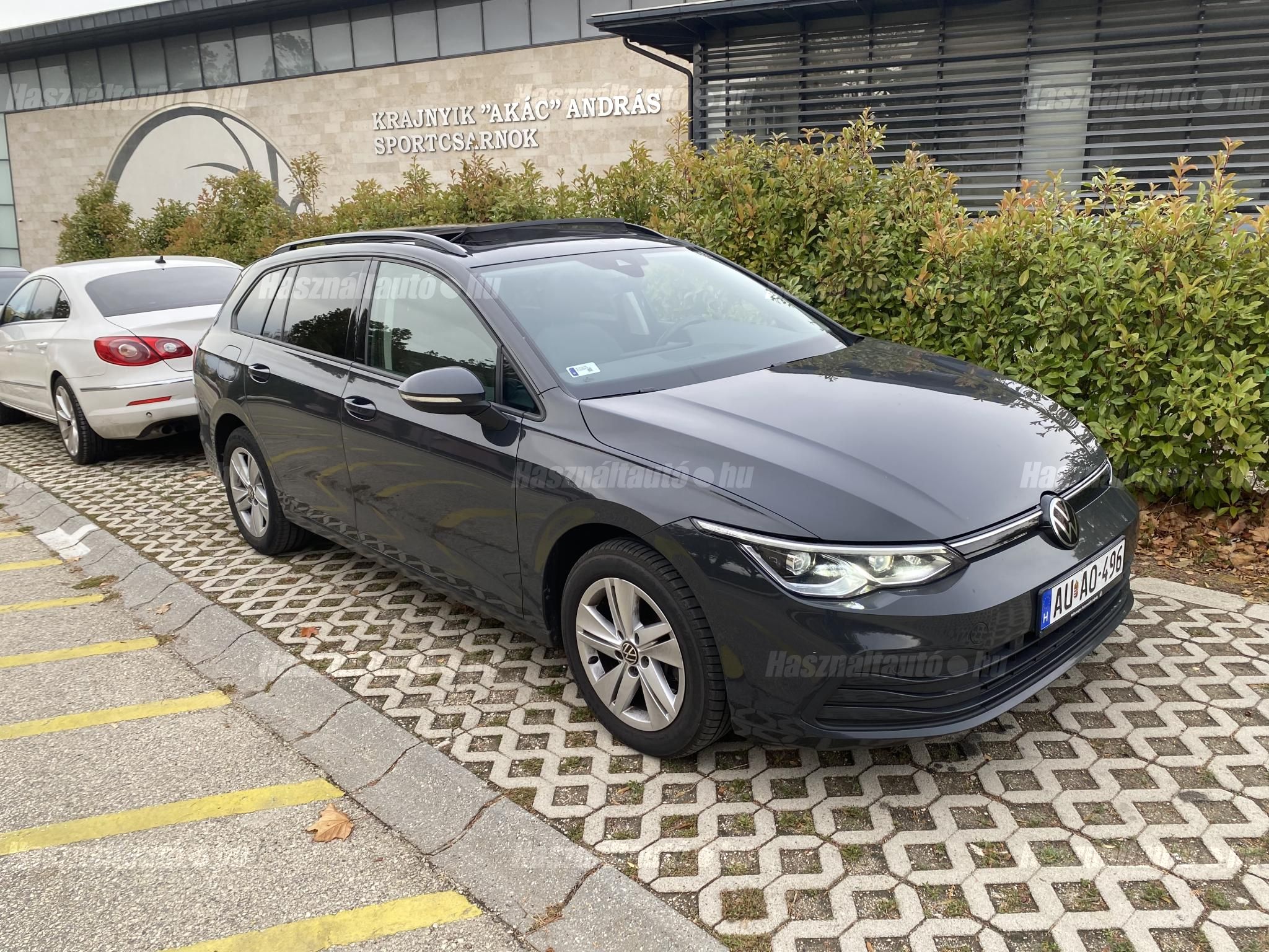 VOLKSWAGEN GOLF VIII 2023 - 1