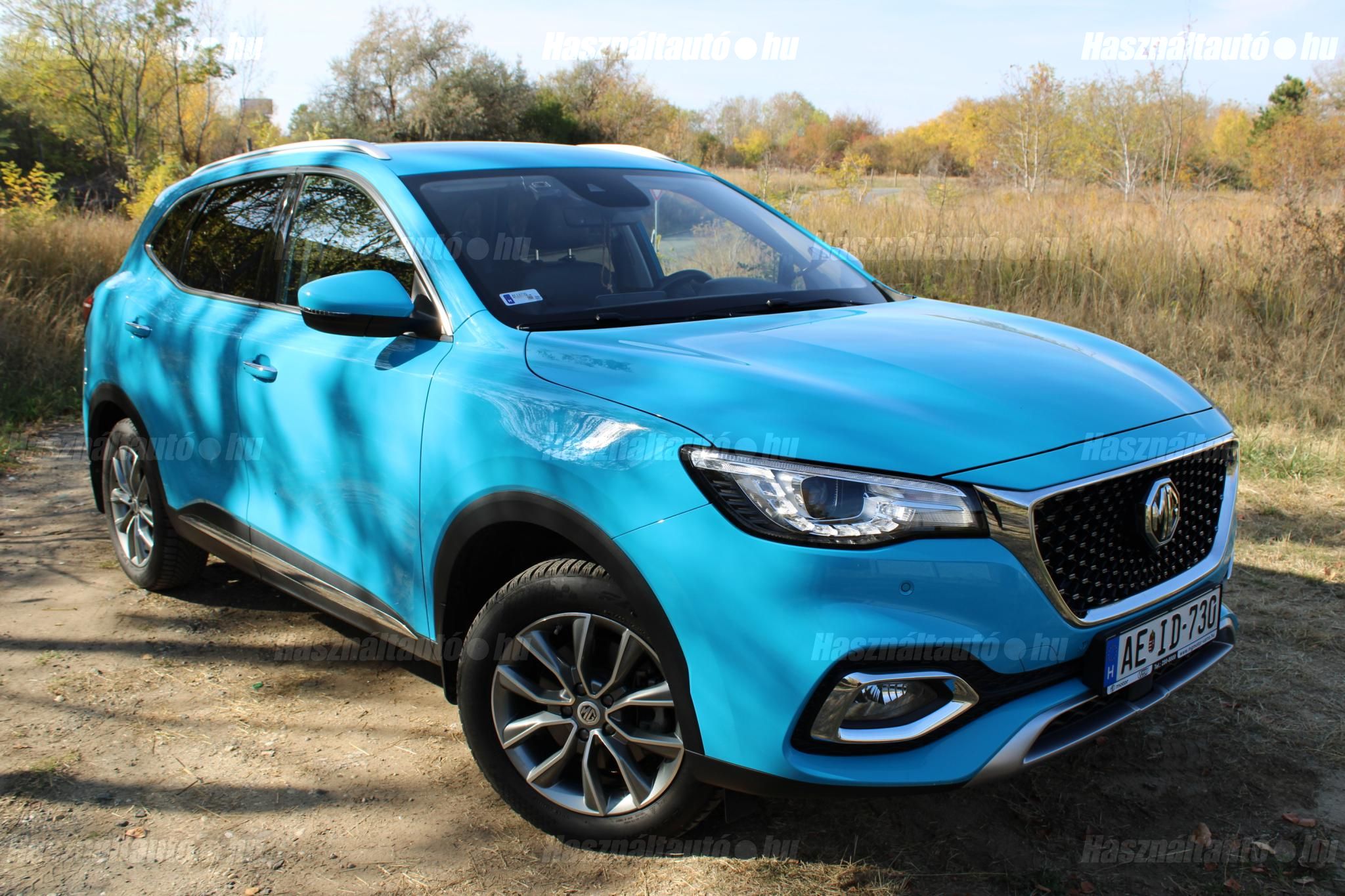 MG HS 2023/12 - 1