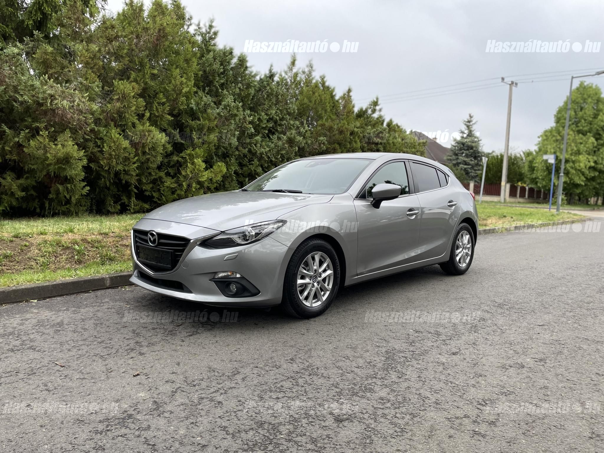 MAZDA 3 2016/7 - 1