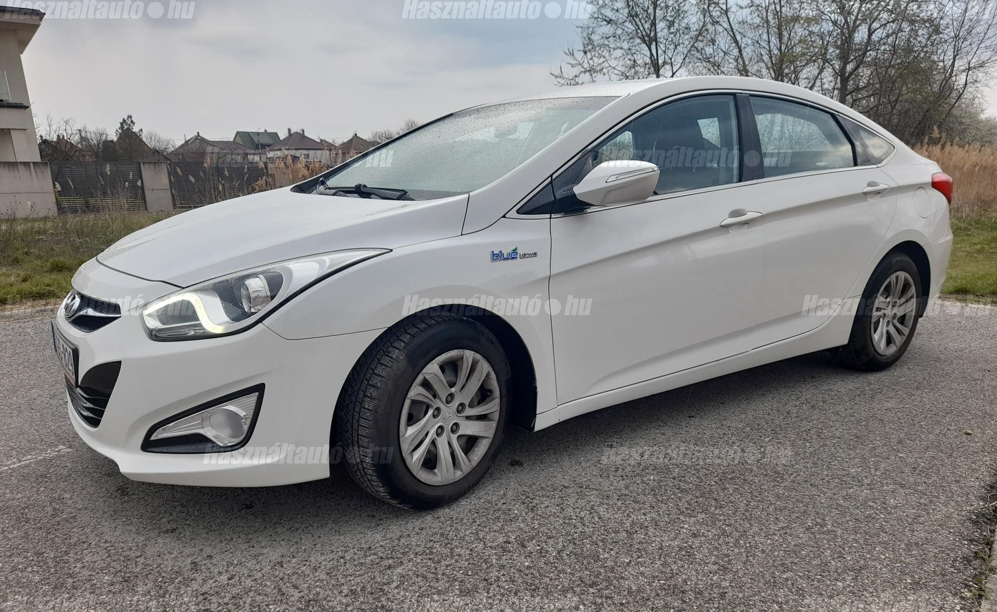 HYUNDAI I40 2014/1 - 1