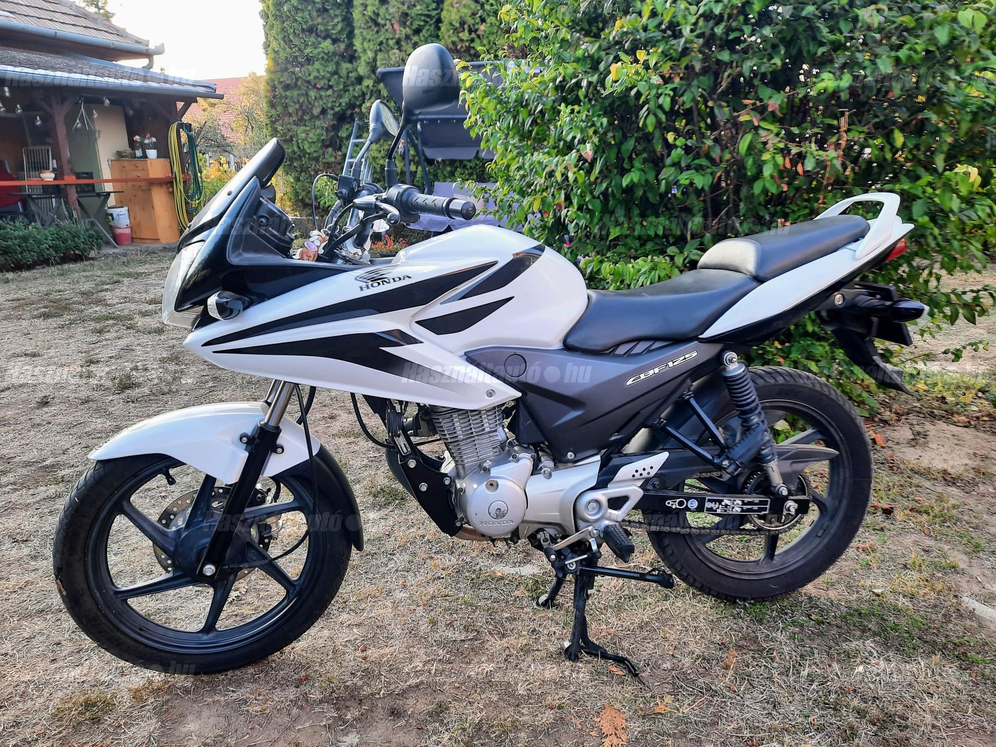 HONDA CBF 125 2010/6 - 1