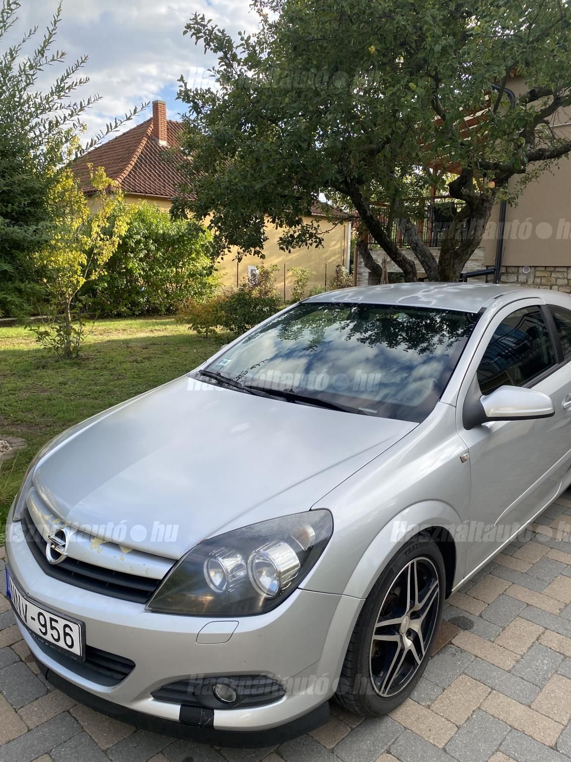 OPEL ASTRA H 2005/7 - 1