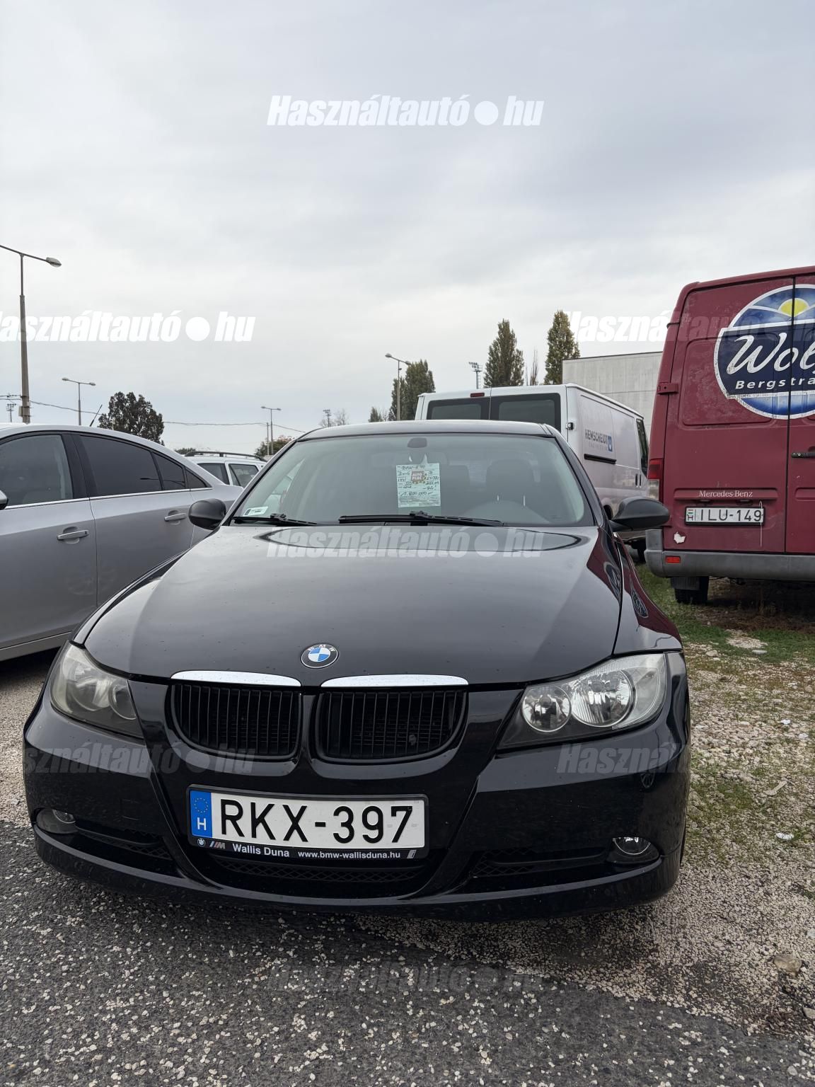 BMW 318 2006/9 - 1