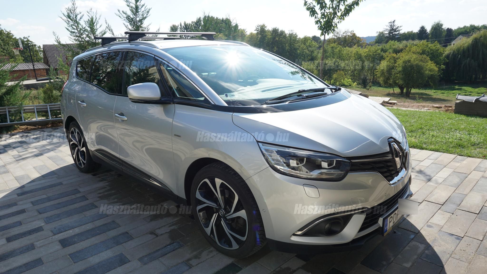 RENAULT GRAND SCENIC 2017/8 - 1