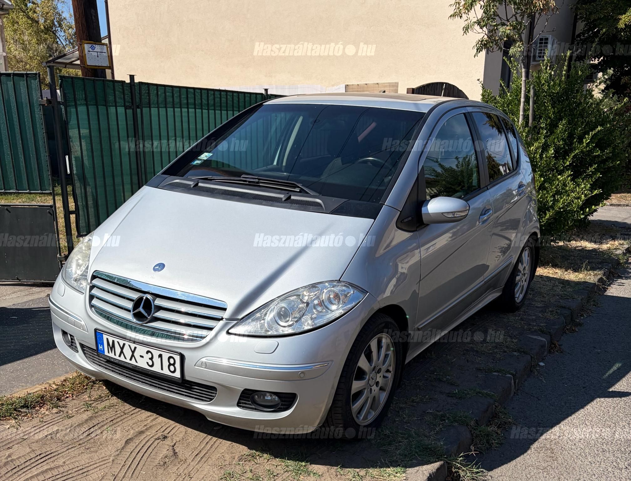MERCEDES-BENZ A 200 2004/2 - 1