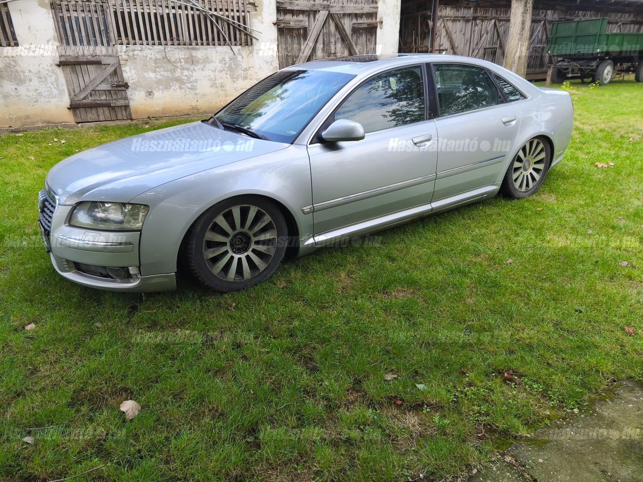 AUDI A8 2005/11 - 1