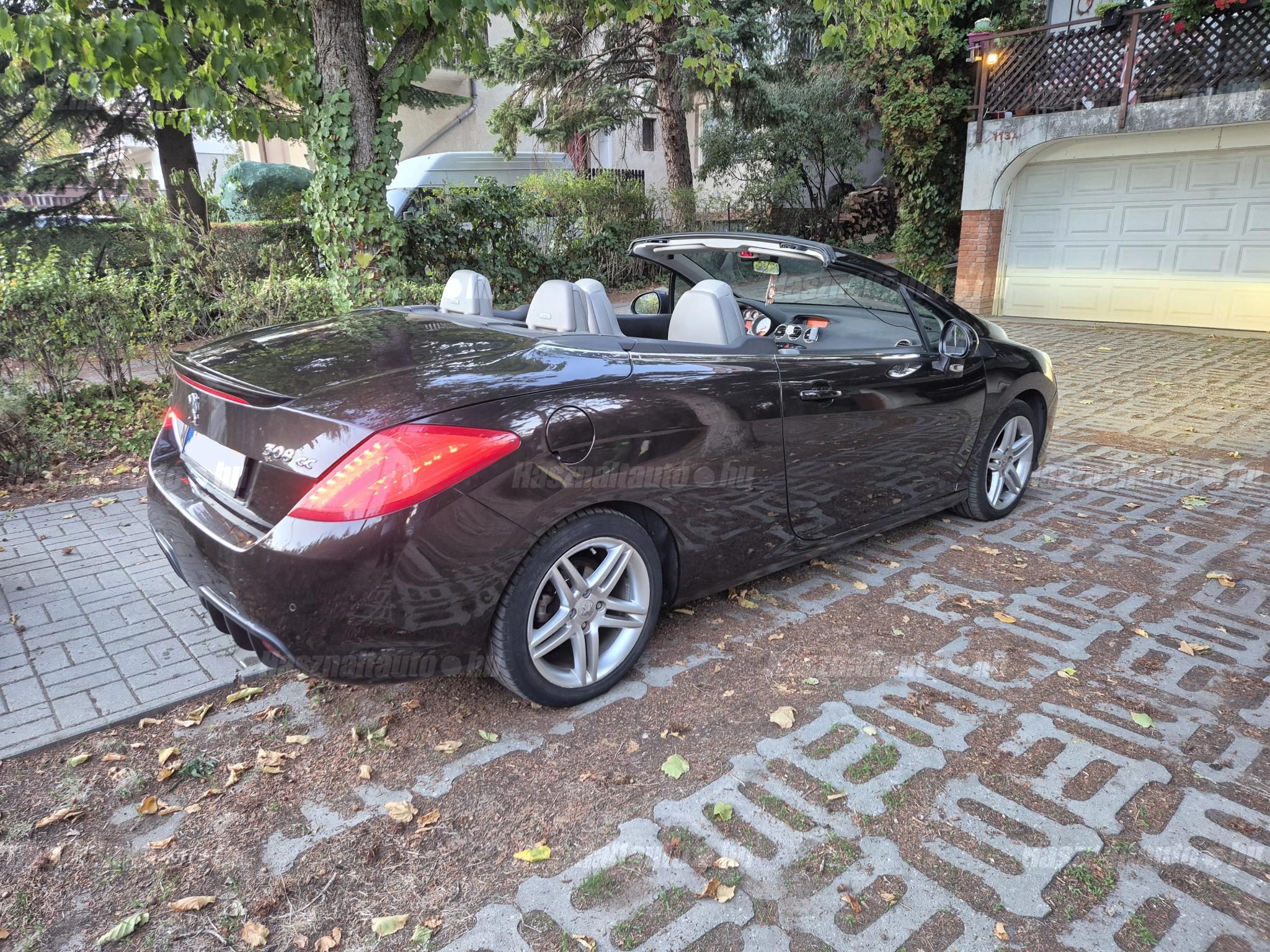 PEUGEOT 308 2009/10 - 1