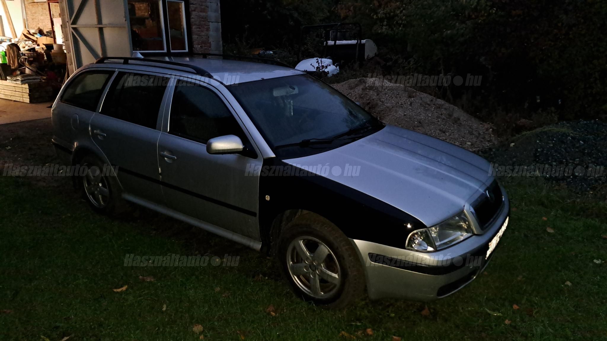SKODA OCTAVIA 2002 - 1