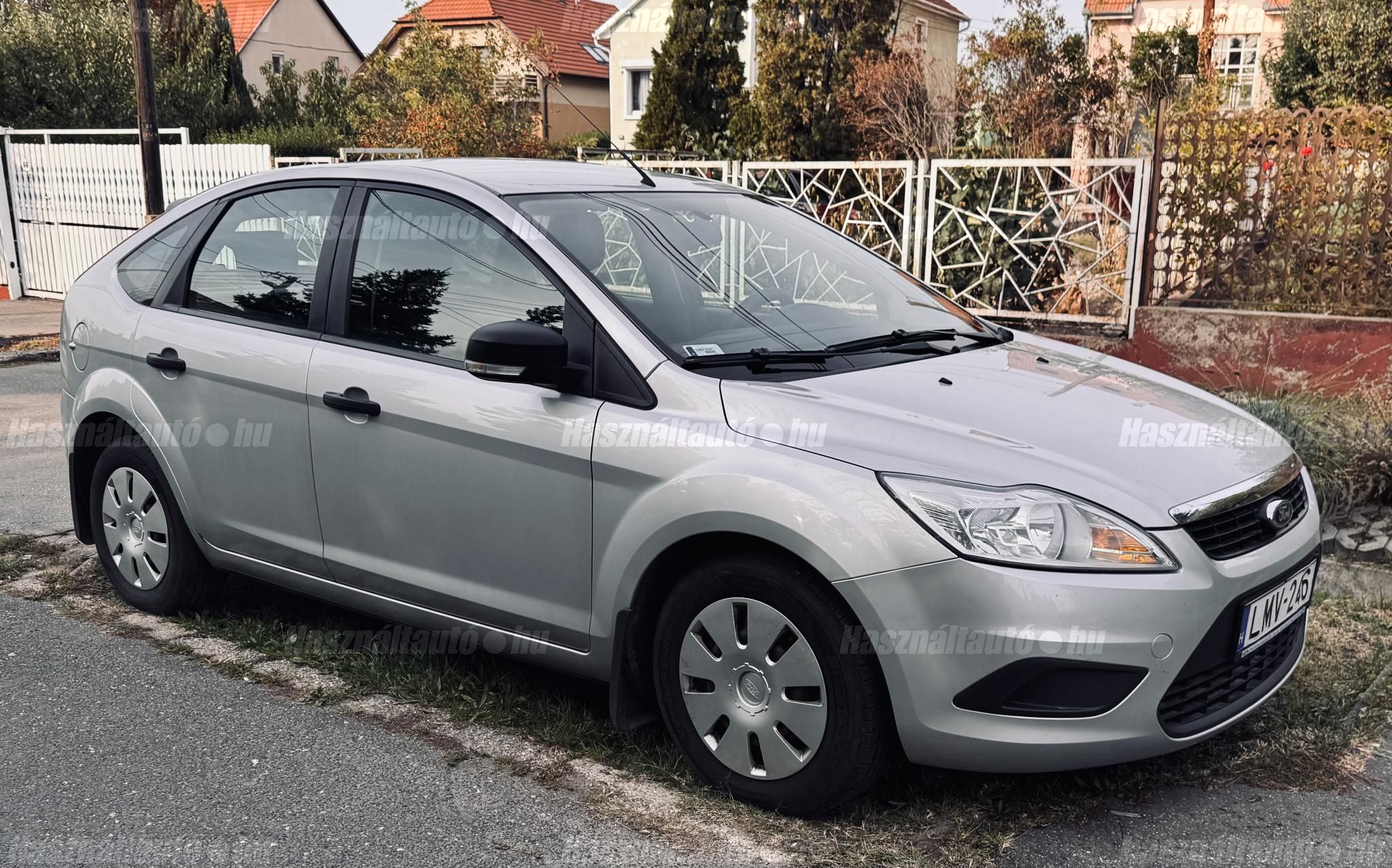 FORD FOCUS 2009 - 1