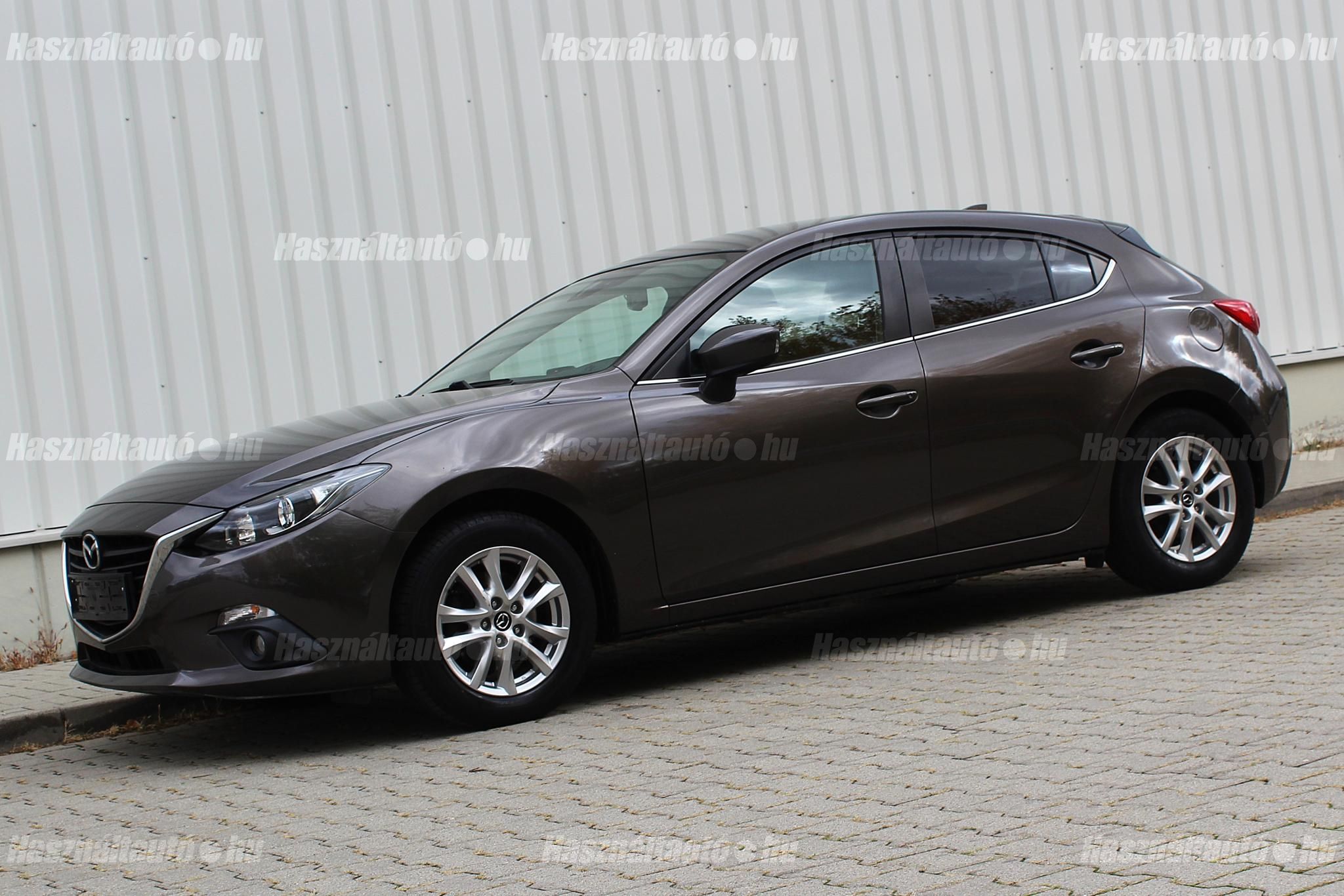 MAZDA 3 2016/2 - 1