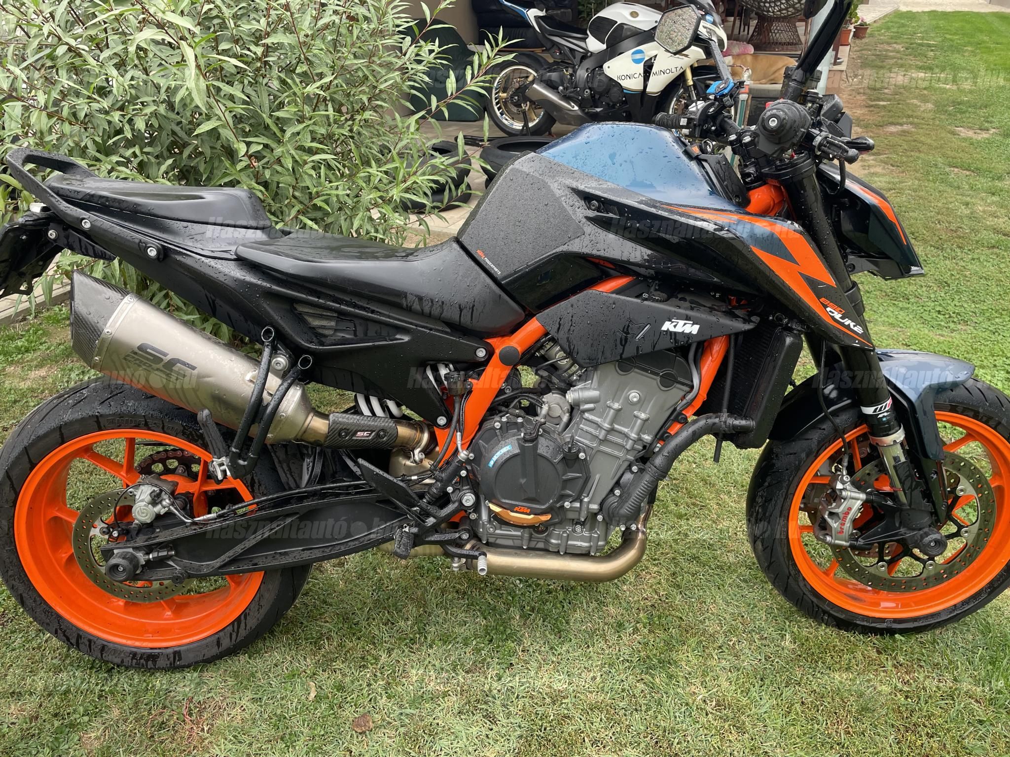 KTM 890 DUKE R 2022 - 1
