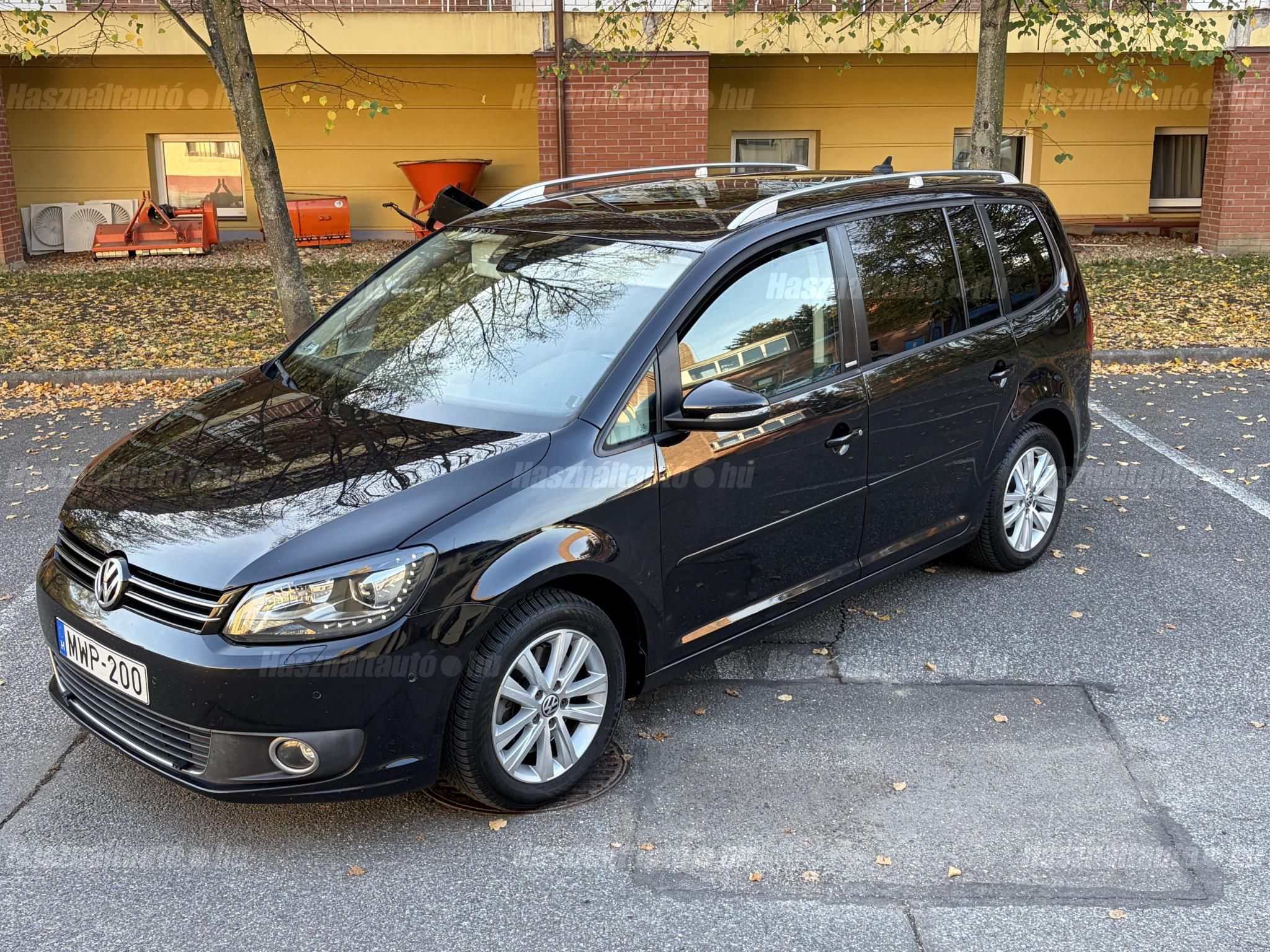 VOLKSWAGEN TOURAN 2012/1 - 1