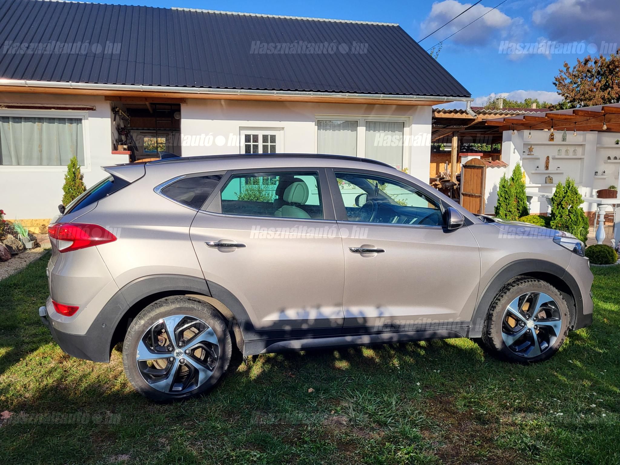HYUNDAI TUCSON 2016/11 - 1