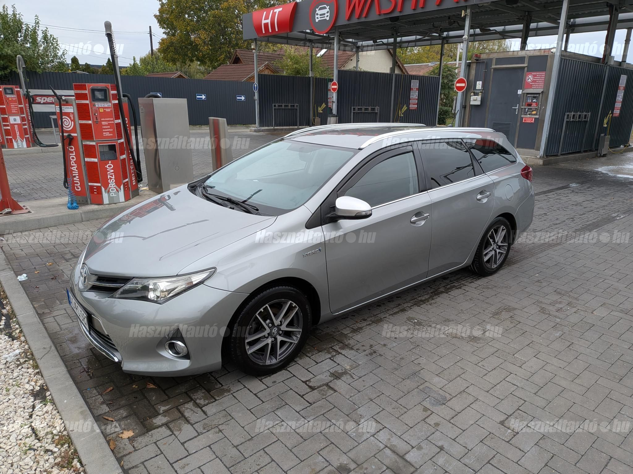 TOYOTA AURIS 2015/3 - 1