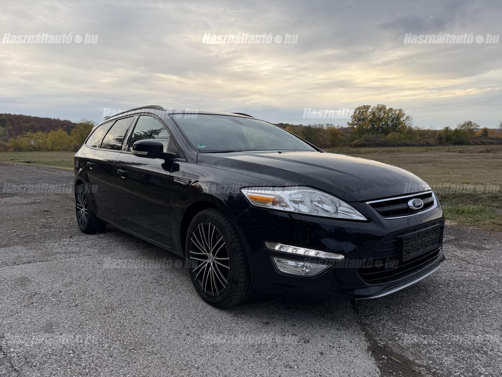 FORD MONDEO 2012/5 - 1