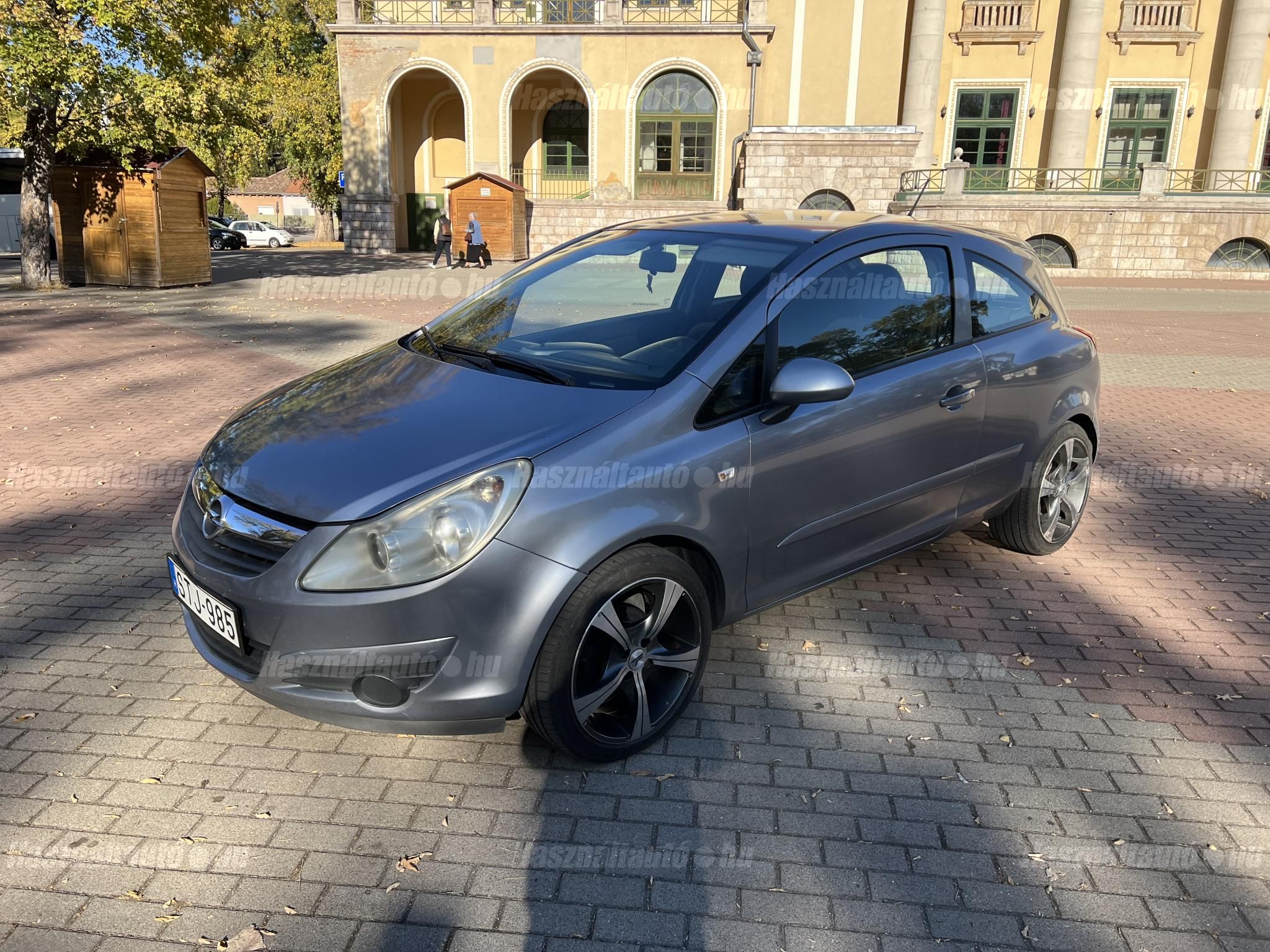 OPEL CORSA D 2008/6 - 1