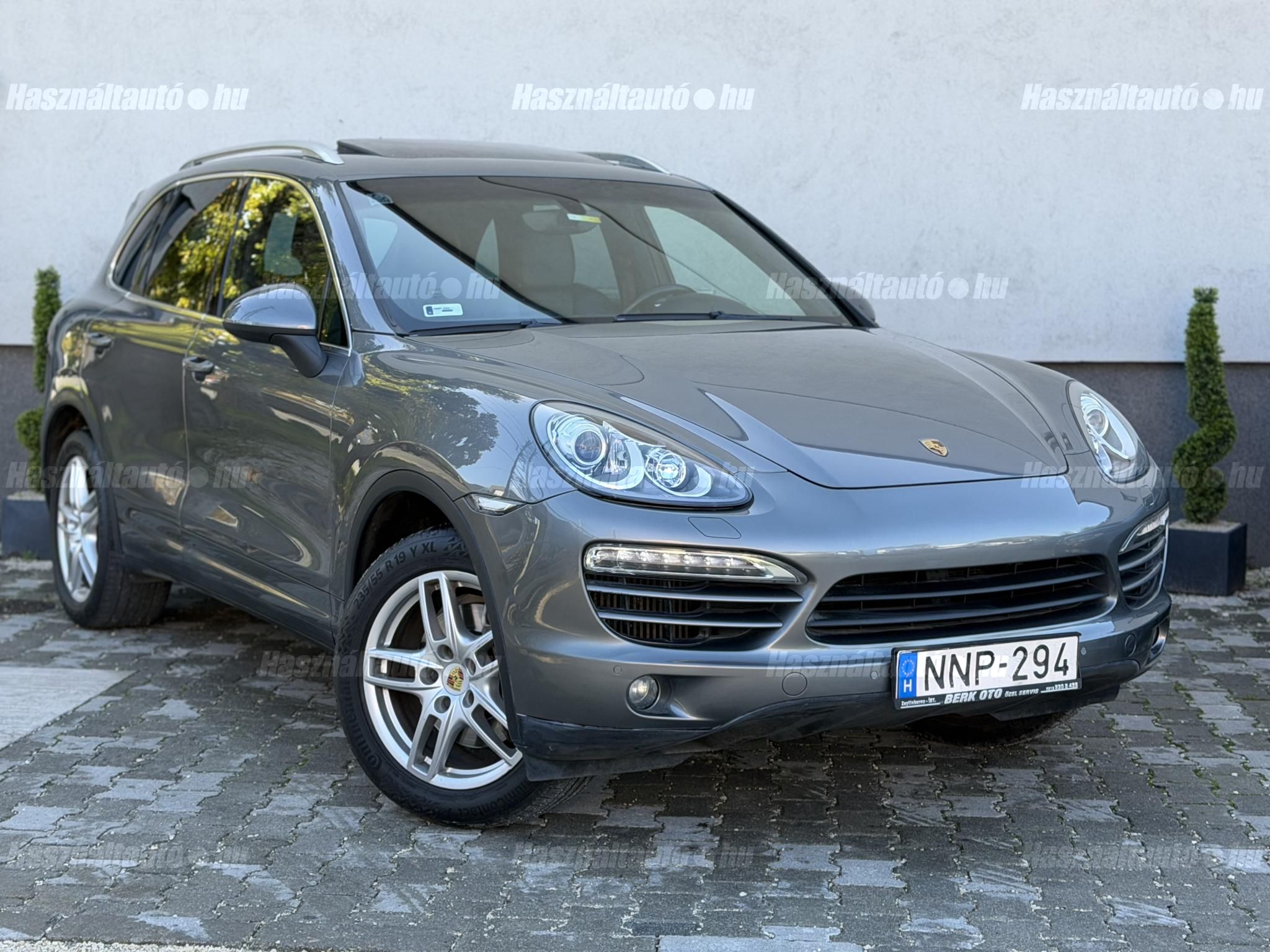 PORSCHE CAYENNE 2011/2 - 1