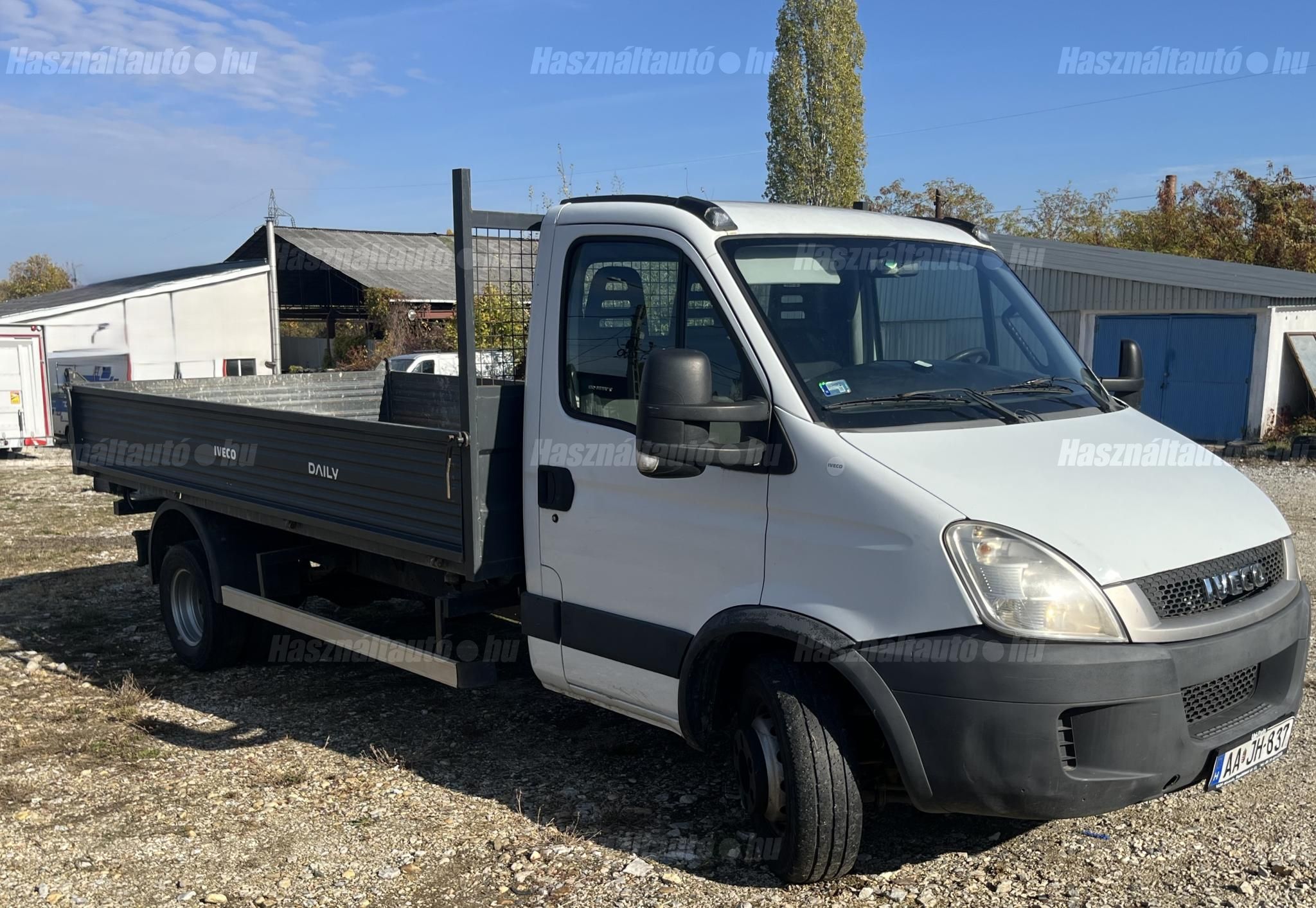 IVECO 2012/2 - 1