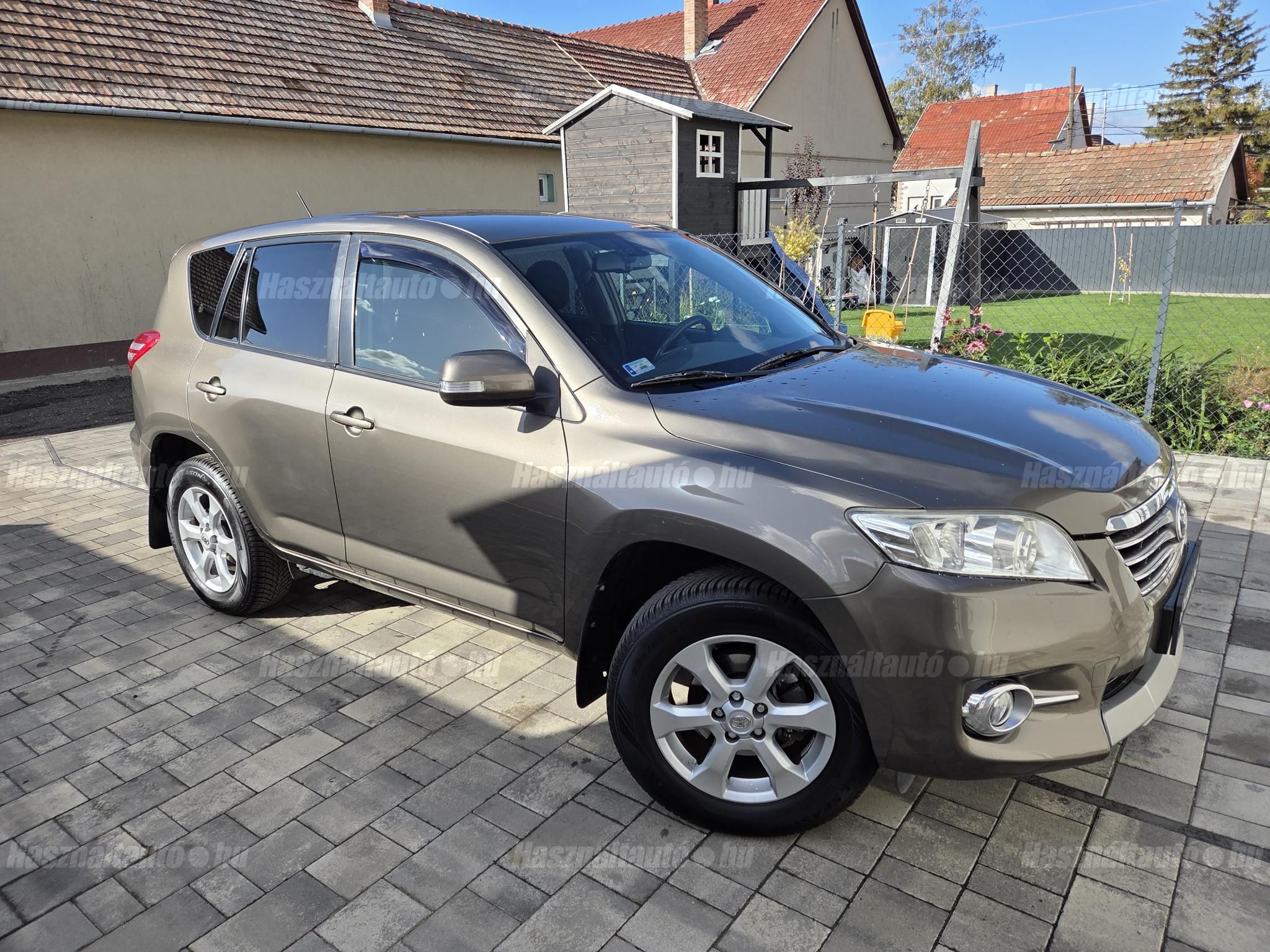 TOYOTA RAV 4 2010/6 - 1
