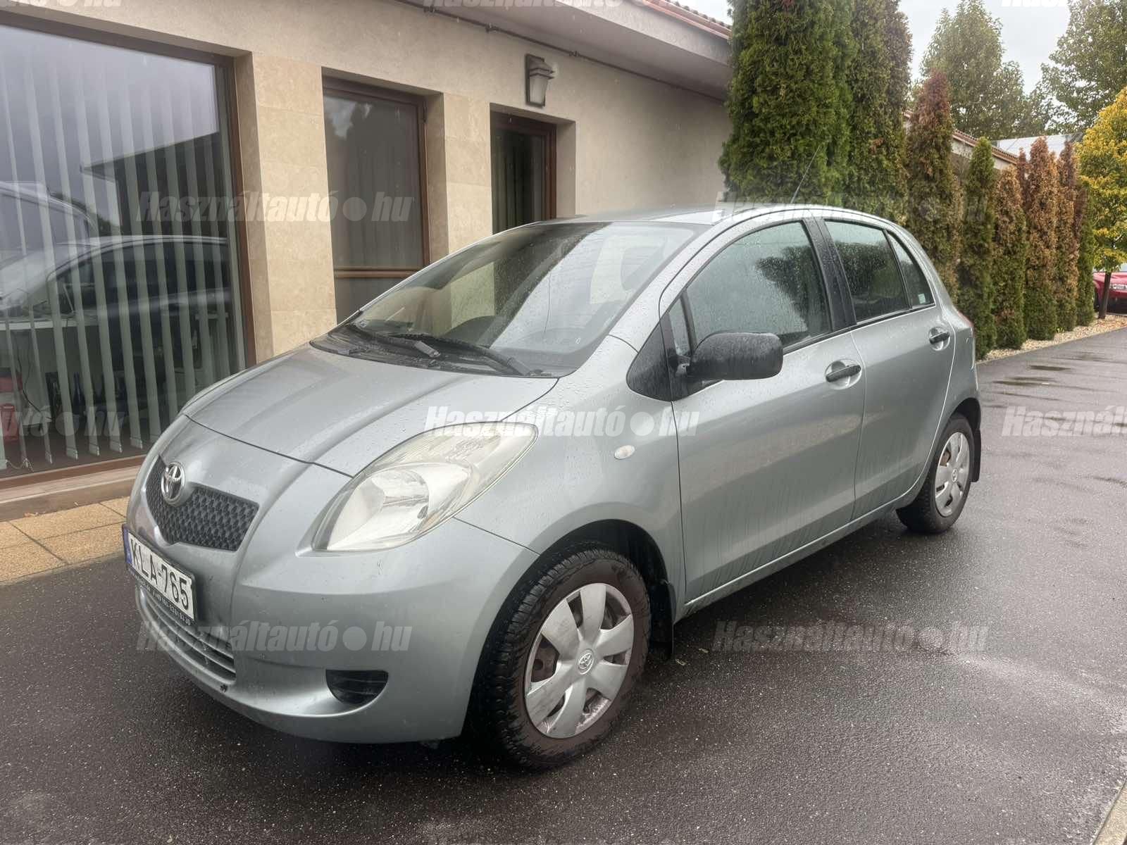 TOYOTA YARIS 2006/9 - 1