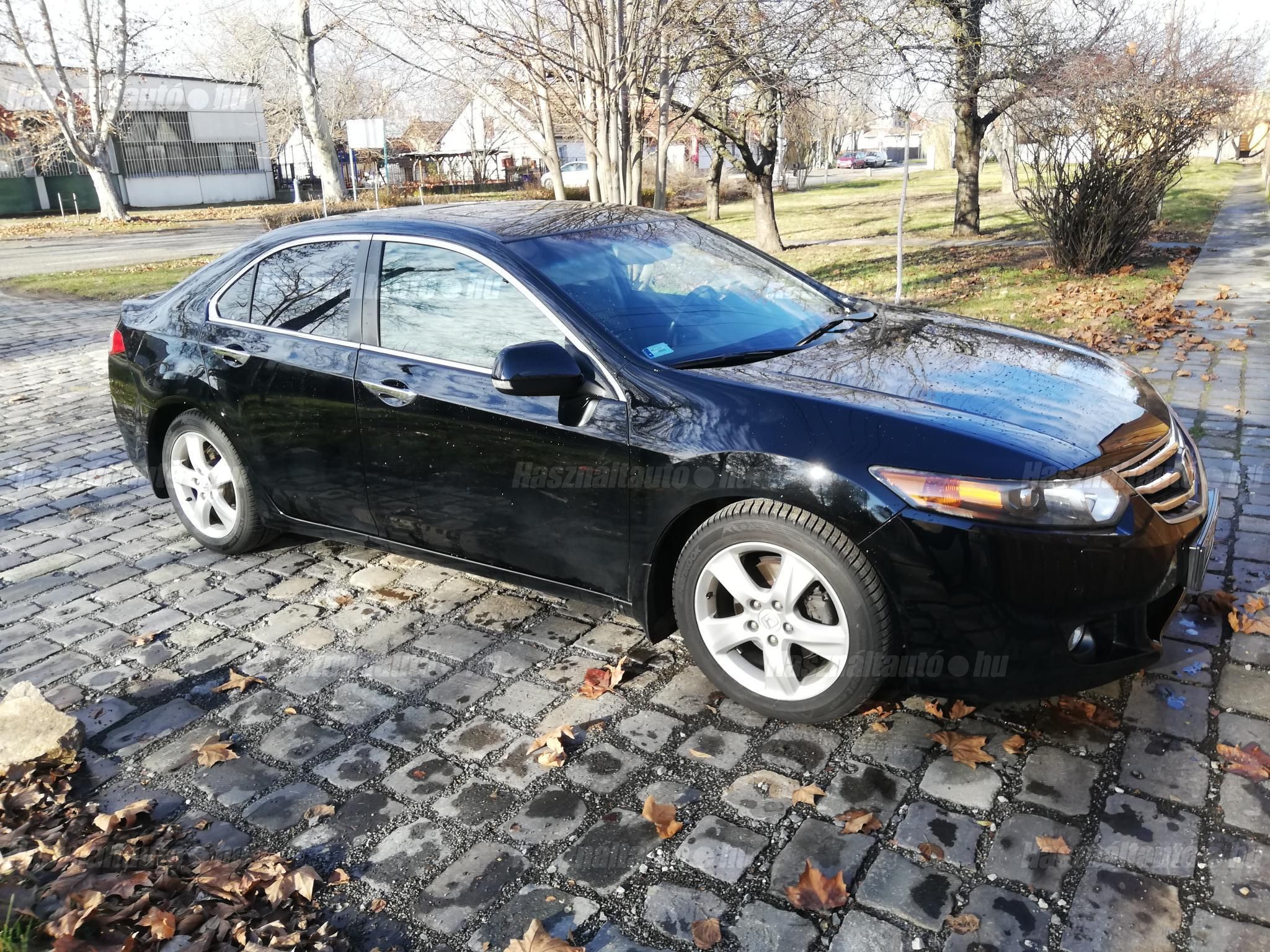 HONDA ACCORD 2009/3 - 1