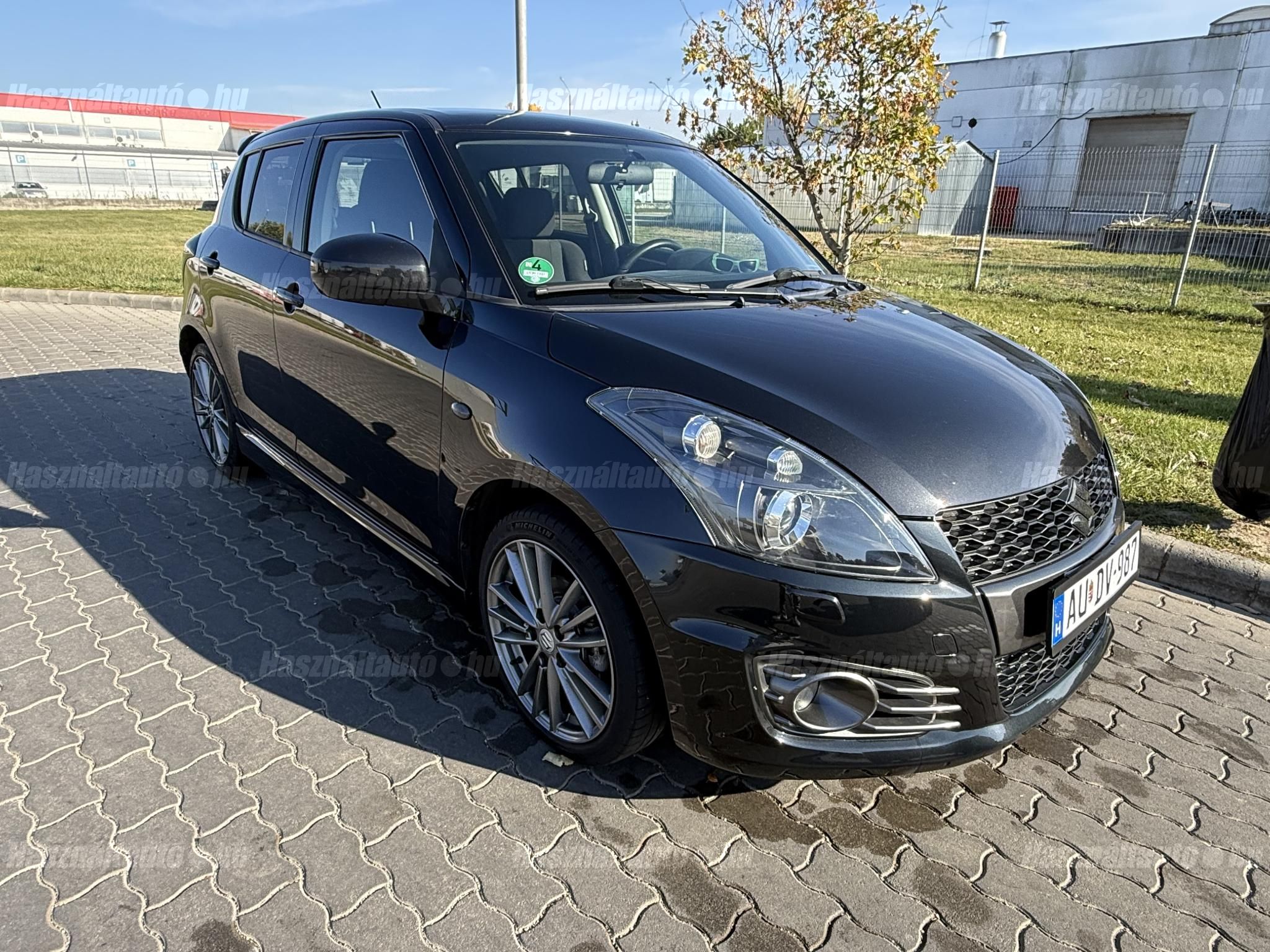 SUZUKI SWIFT 2013/12 - 1