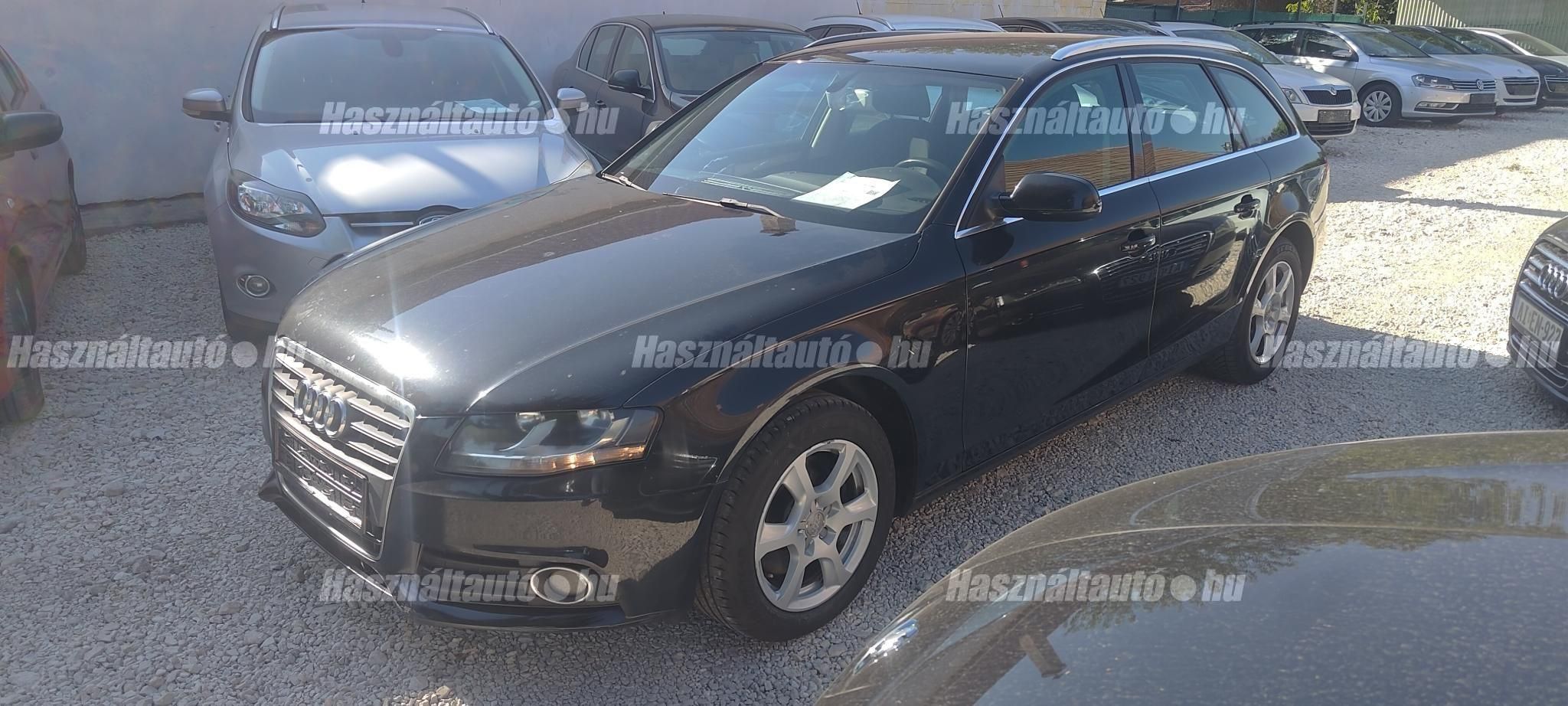 AUDI A4 2010/6 - 1