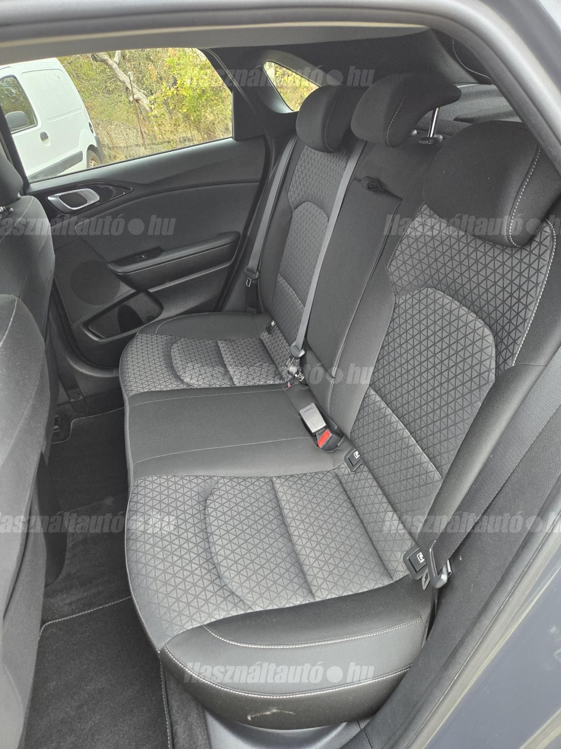 KIA CEE'D 2022/4 - 1