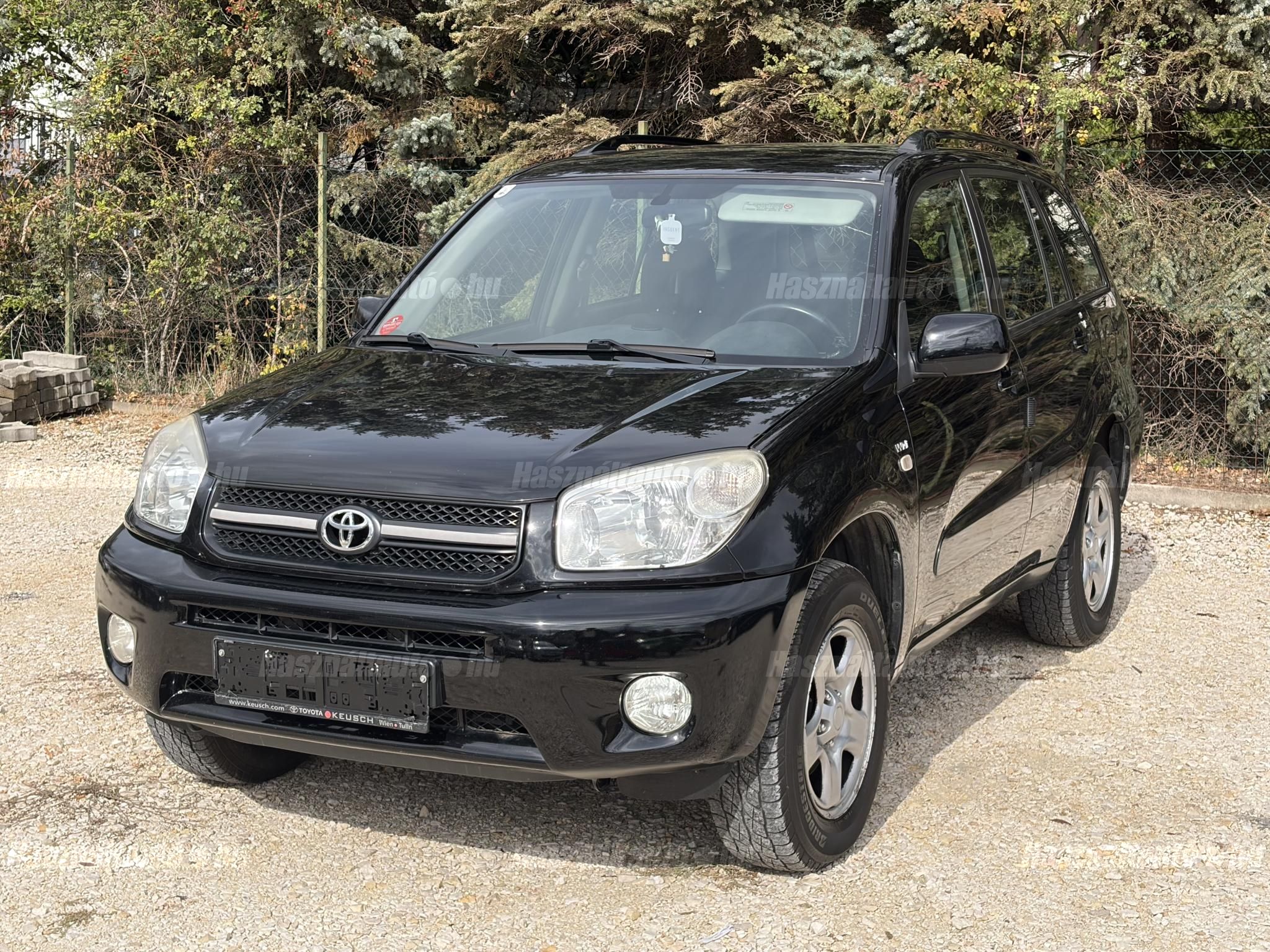 TOYOTA RAV 4 2005/6 - 1