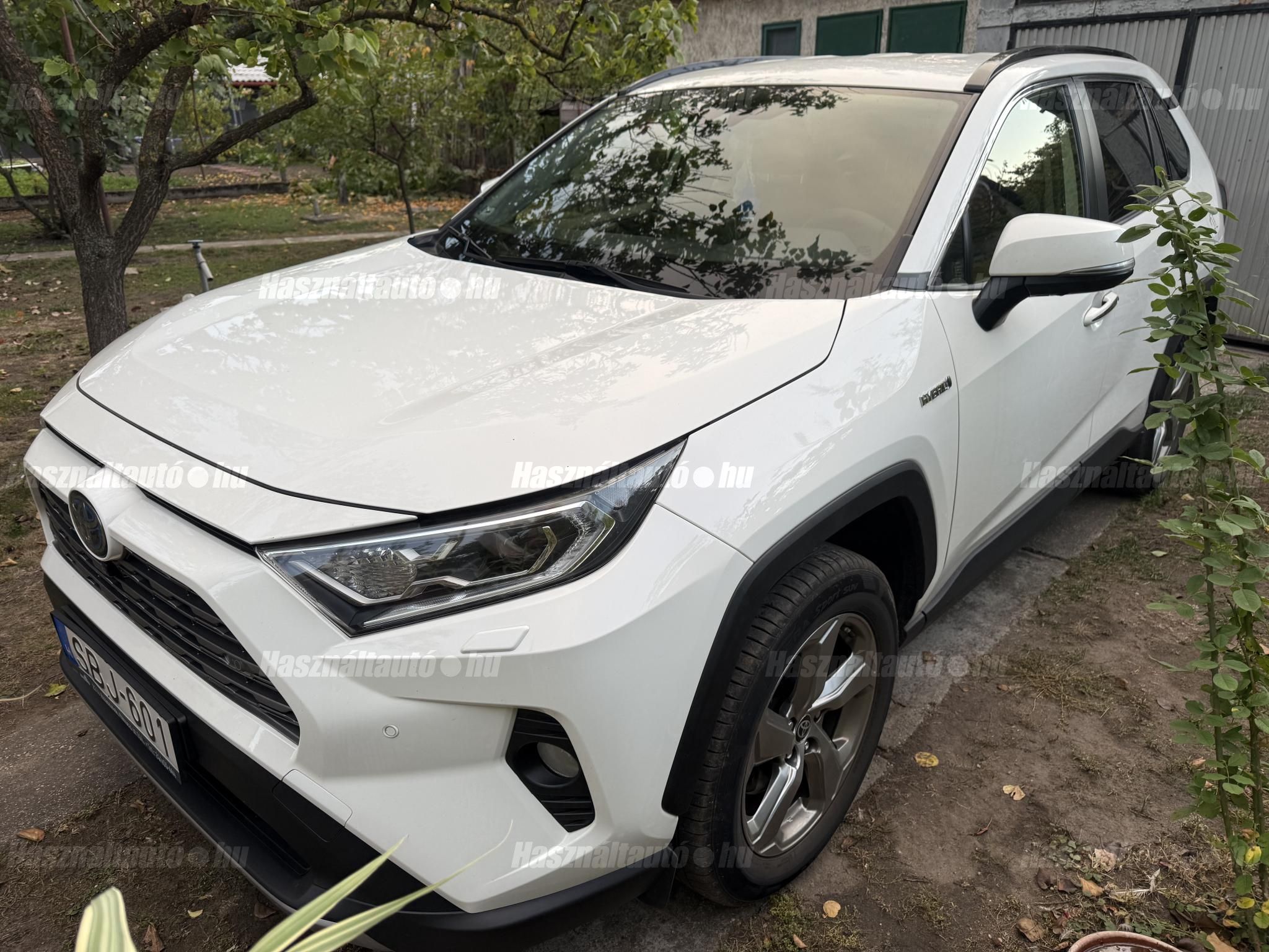 TOYOTA RAV 4 2020/3 - 1