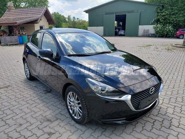 MAZDA 2 2004/8 - 1